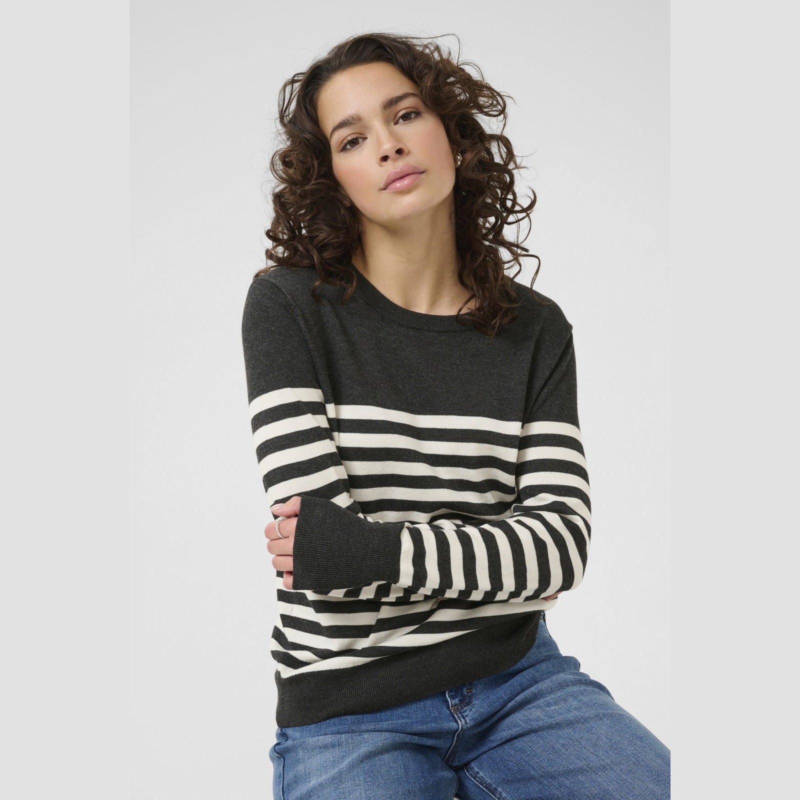 Stribet strik pullover