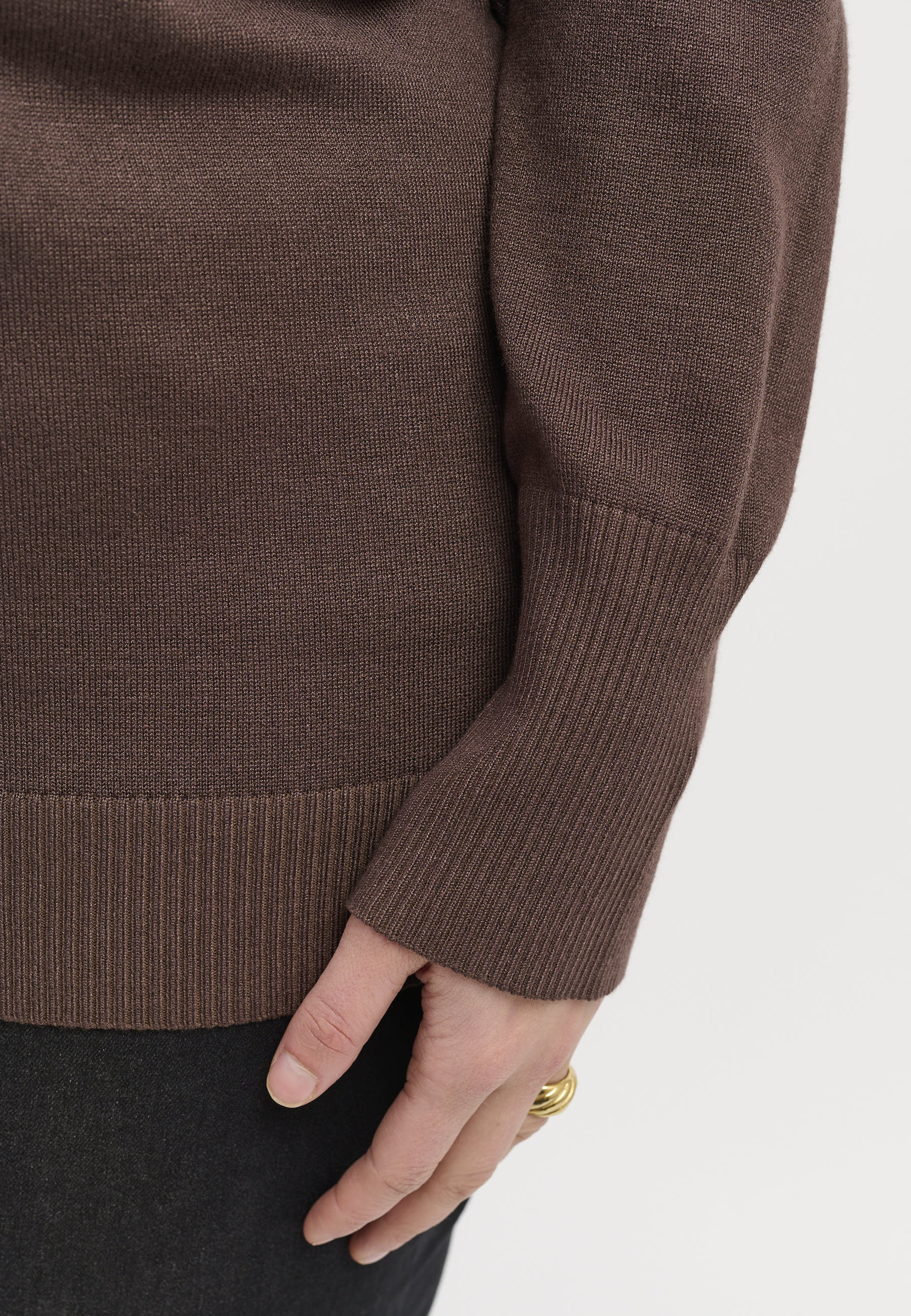 Adia ADAzelea Knit Pullover 1700 Chocolate Brown