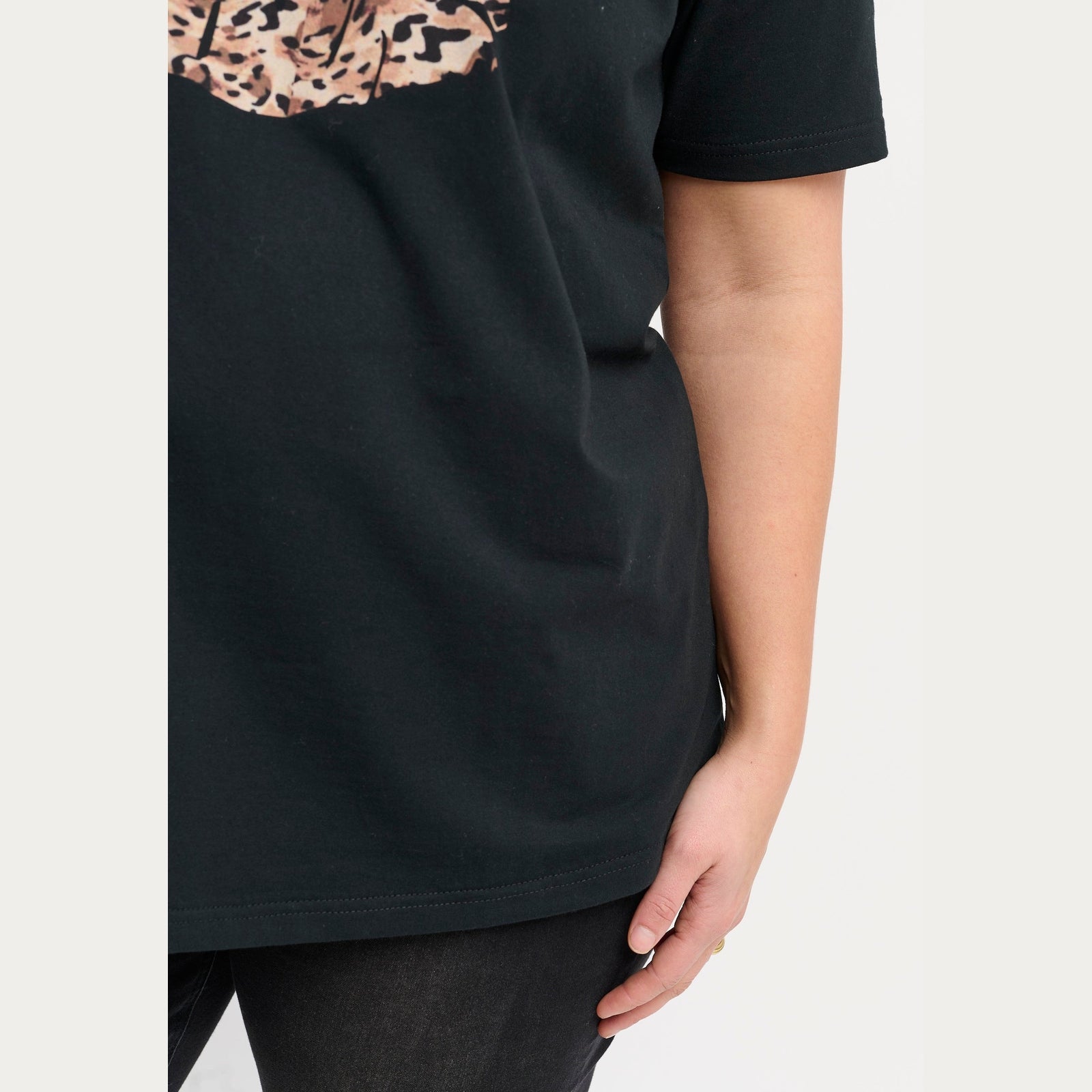 Adia ADDrota T-Shirt 9999 BLACK
