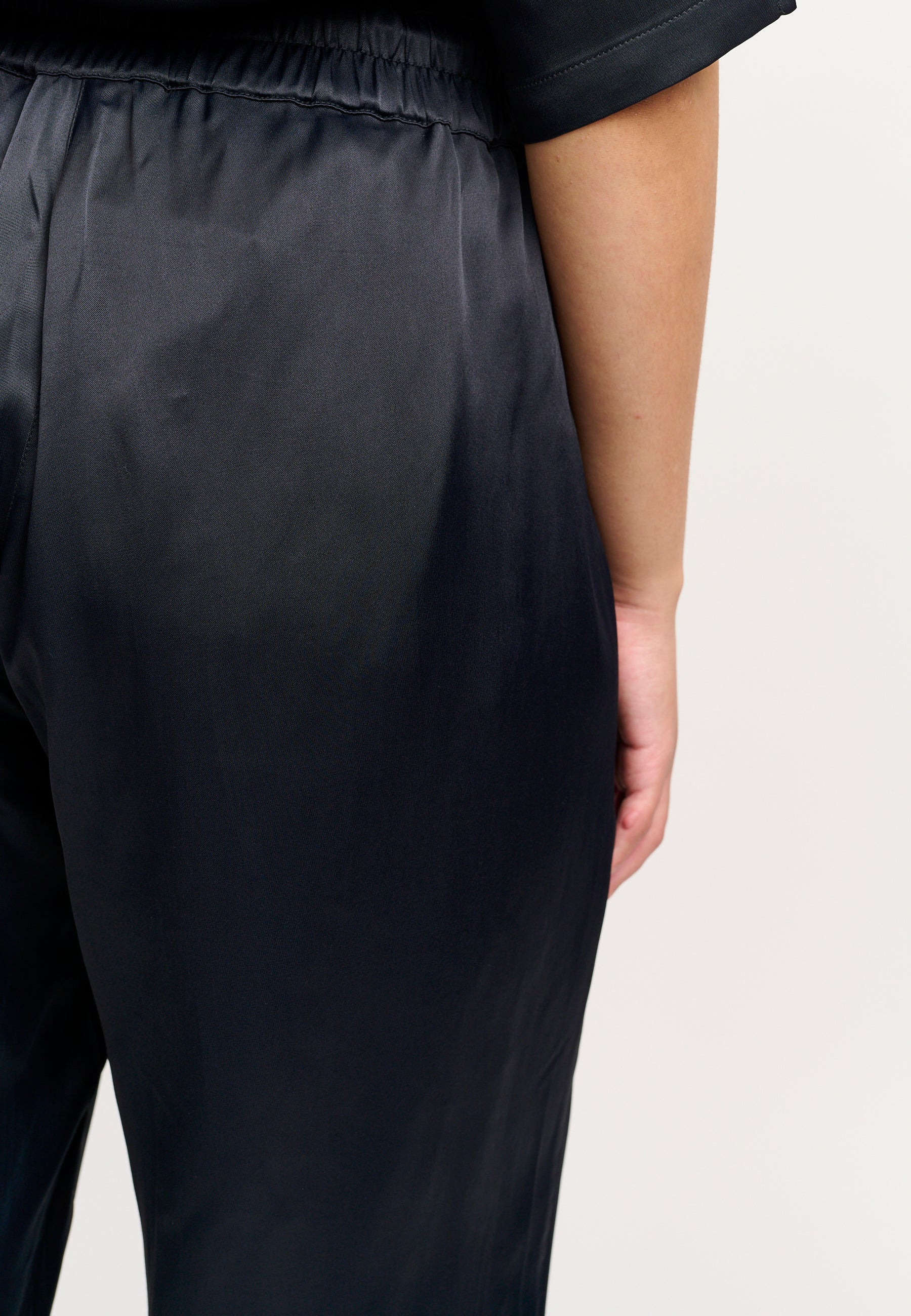 Adia ADEdmee Bukser 9999 BLACK