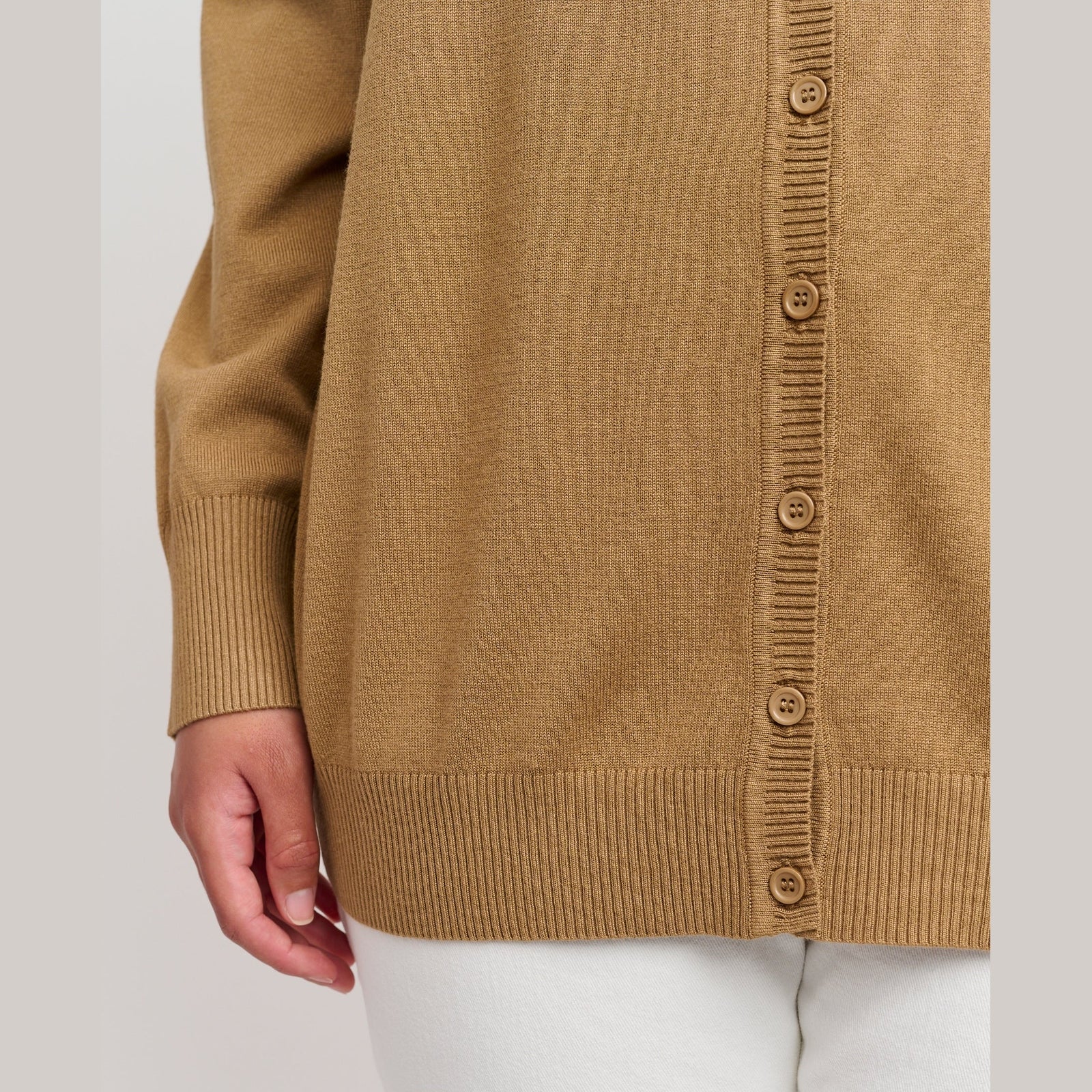 Adia ADEivor Knit Cardigan 1260 Spring Sand