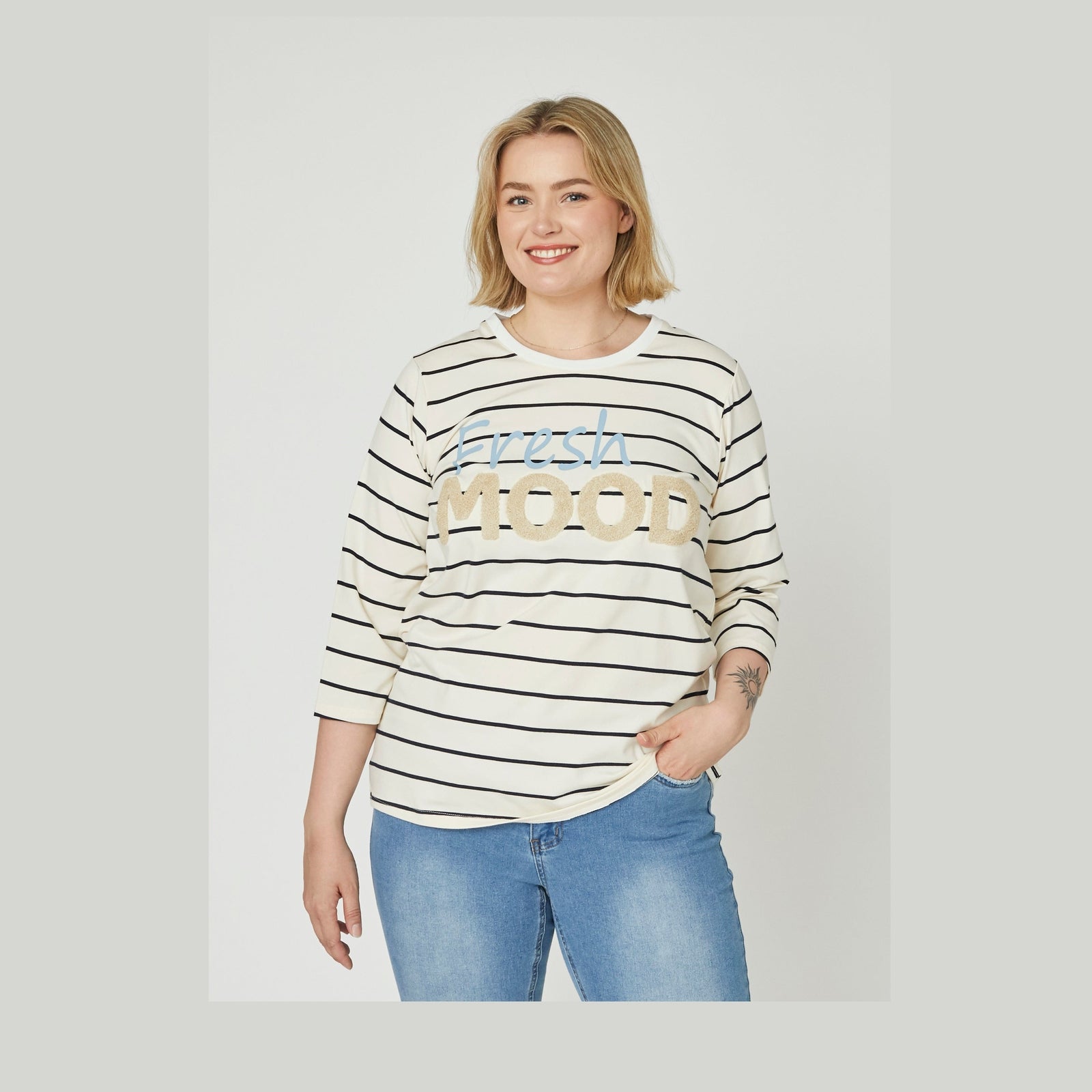 Adia ADFadora T-Shirt 5999 NAVY BLUE