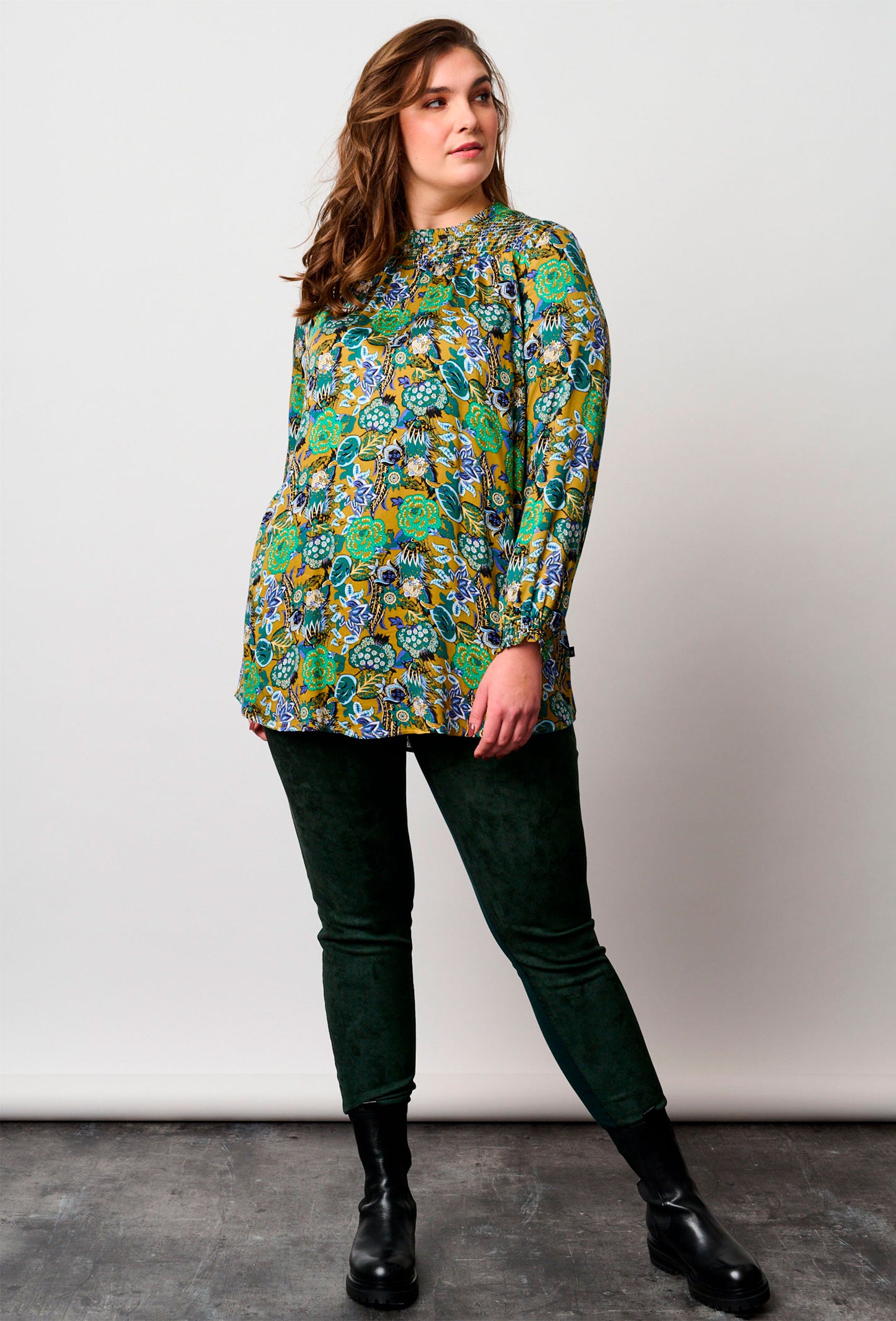 Adia ADHelyn Bluser 3371 Moss