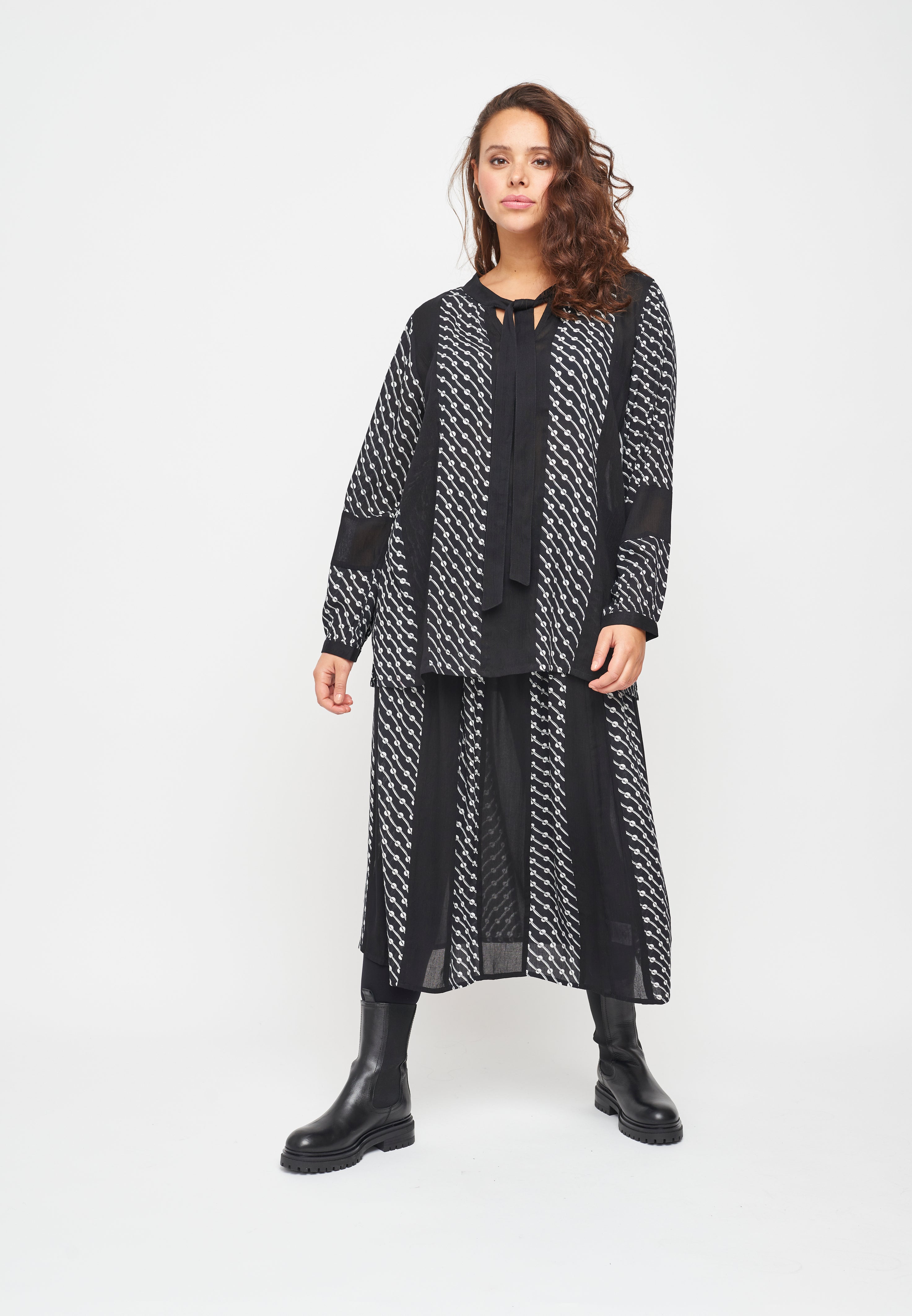 Adia ADKarri Bluser 9998 Black