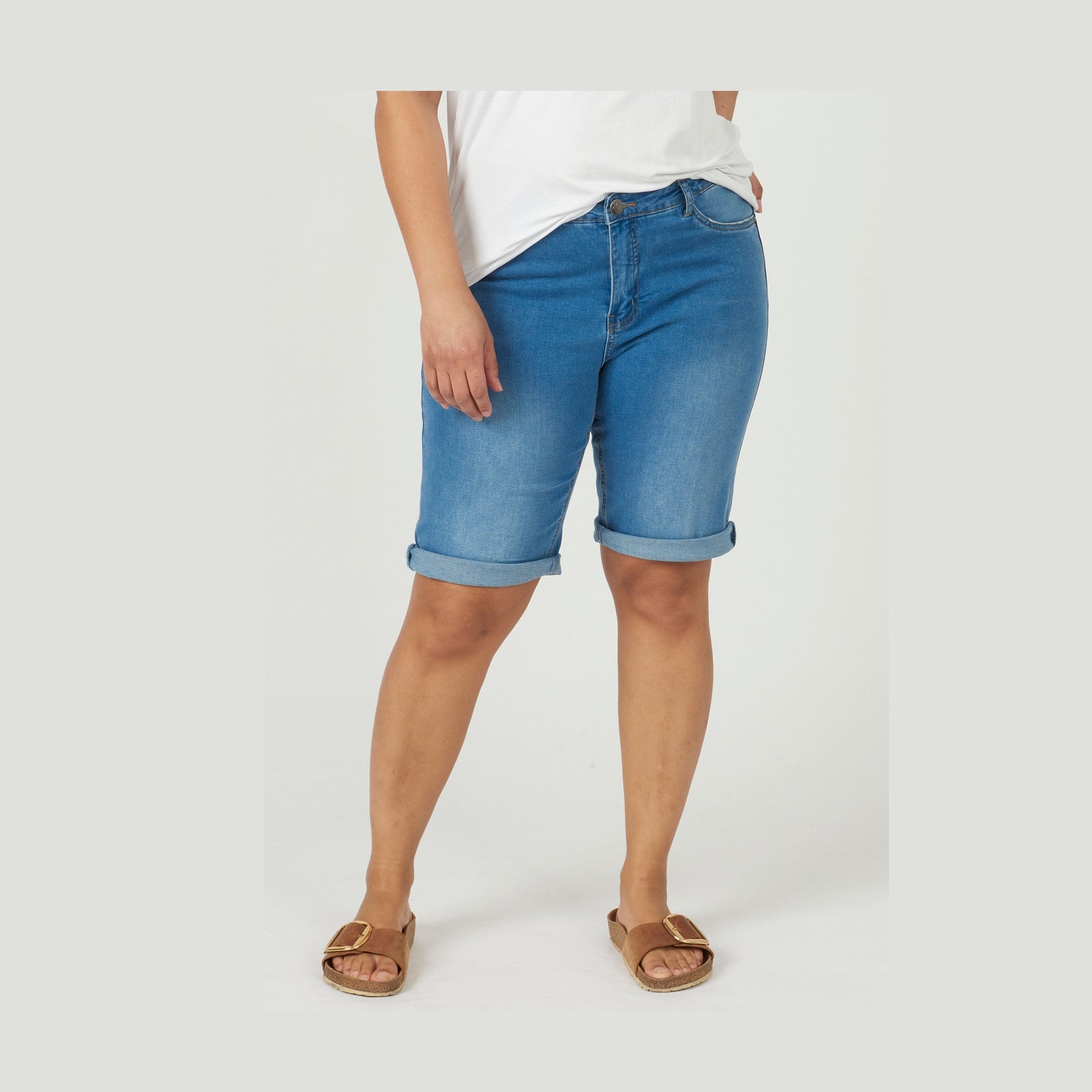 Adia ADMilan Shorts 8420 Blue Light