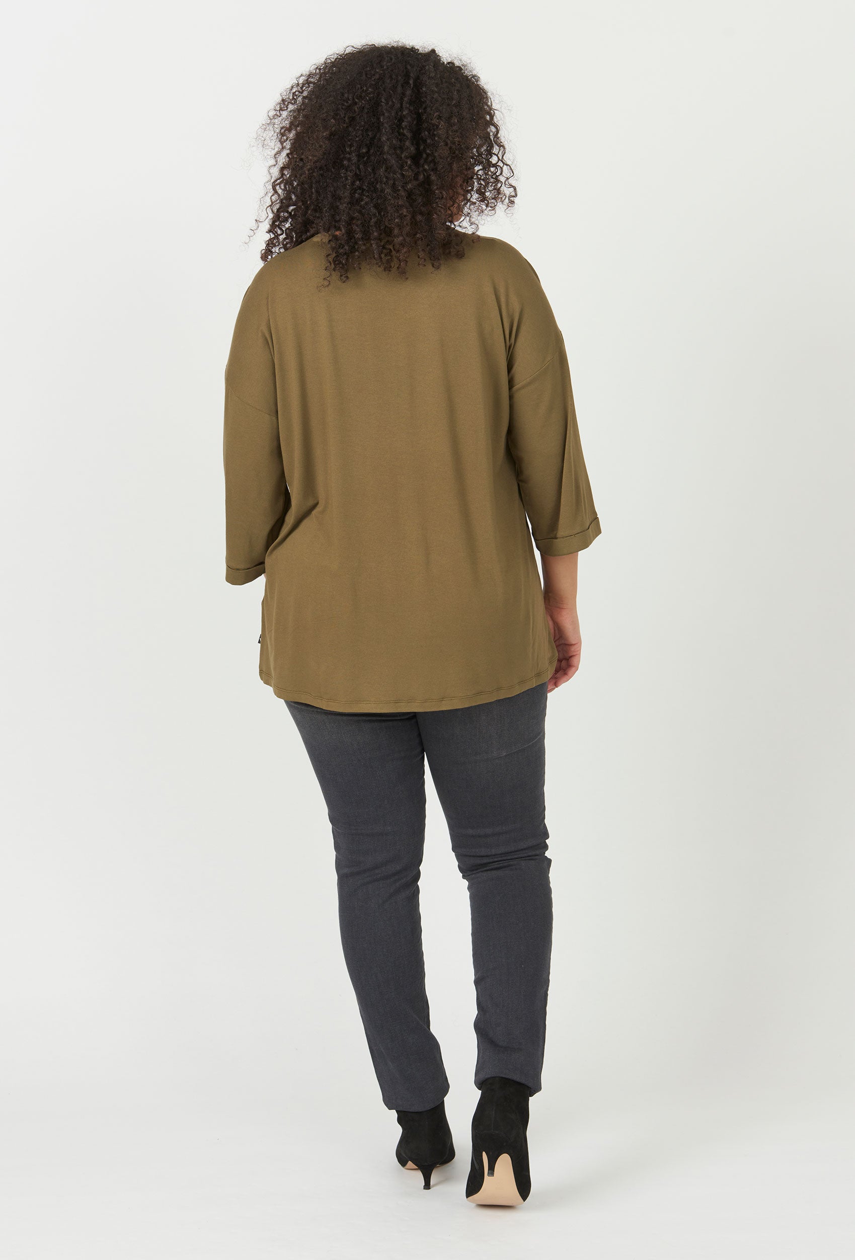 Adia ADNatsu T-Shirt 5630 Dark Olive