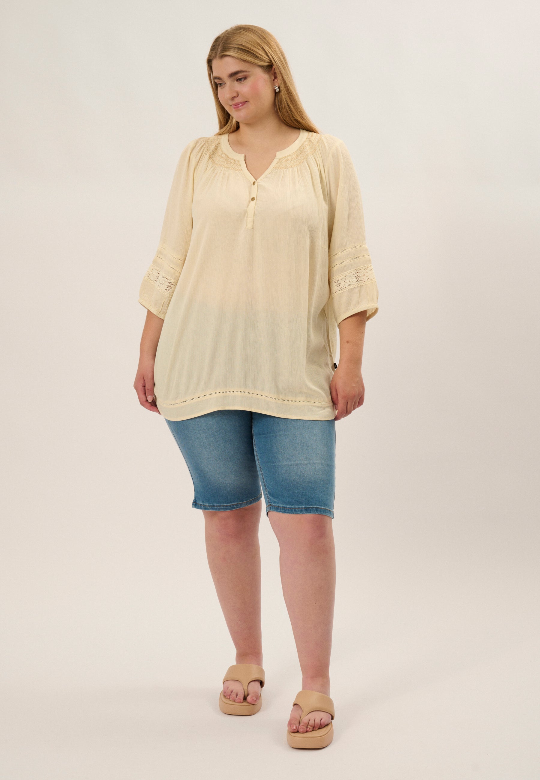 Adia ADPernilla Bluser 1024 Cream