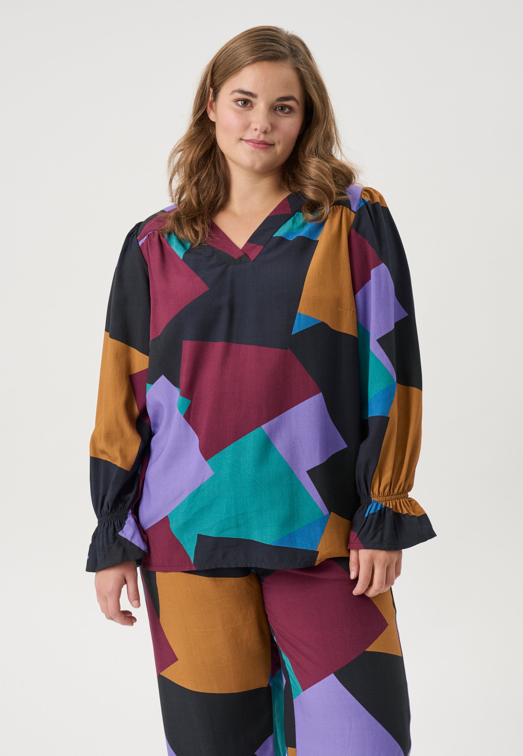 Adia ADRandi Bluser 2502 Wine Red