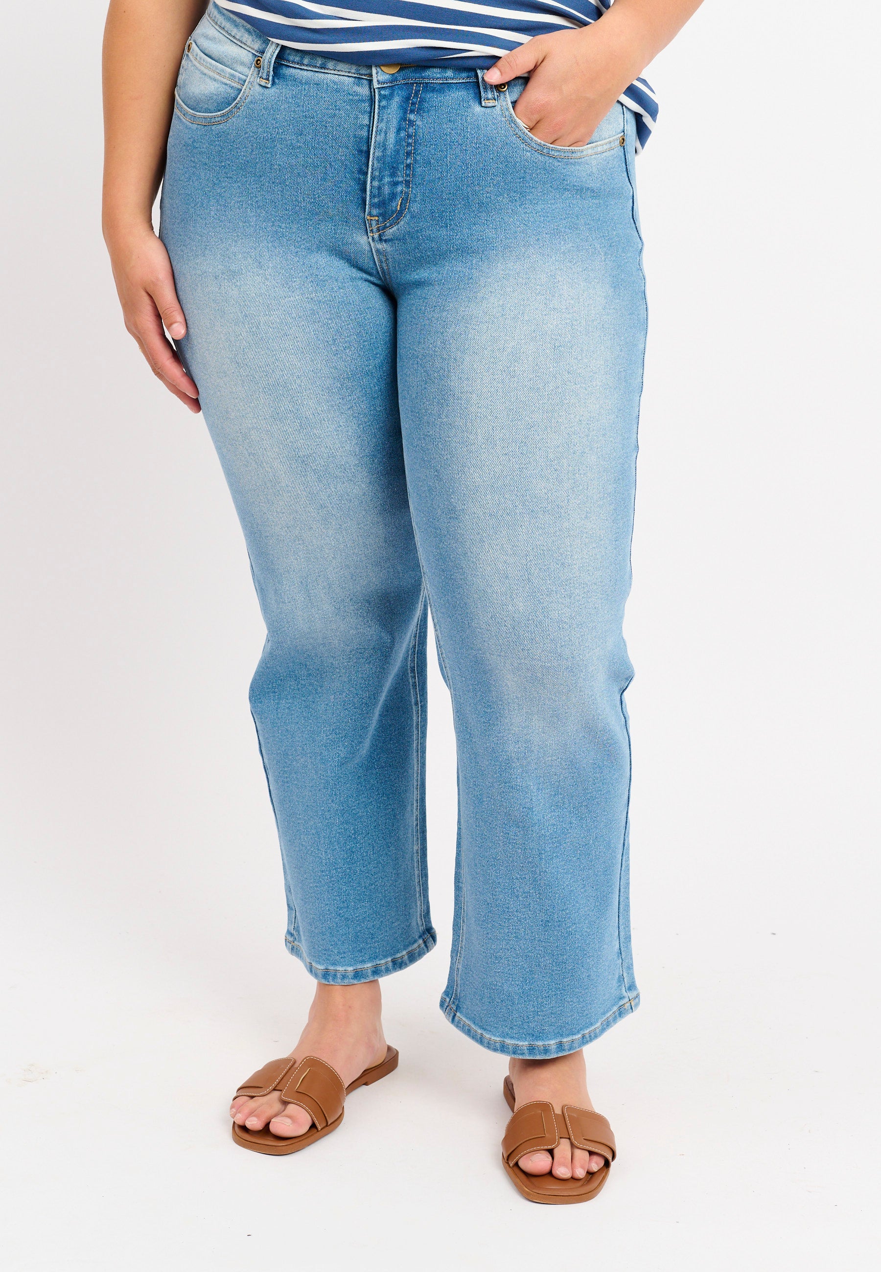 Adia ADVan Jeans 8420 Blue Light