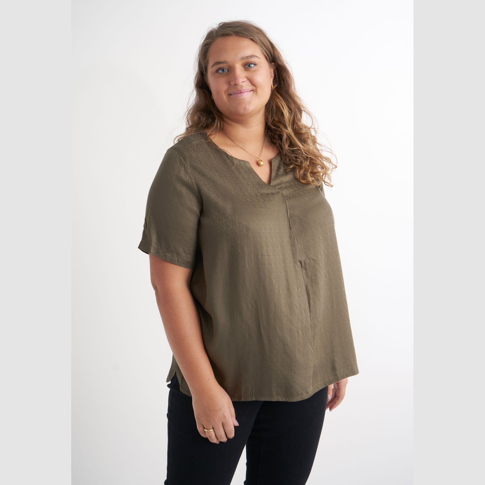 Aprico APGeorgia Bluser 672 Khaki