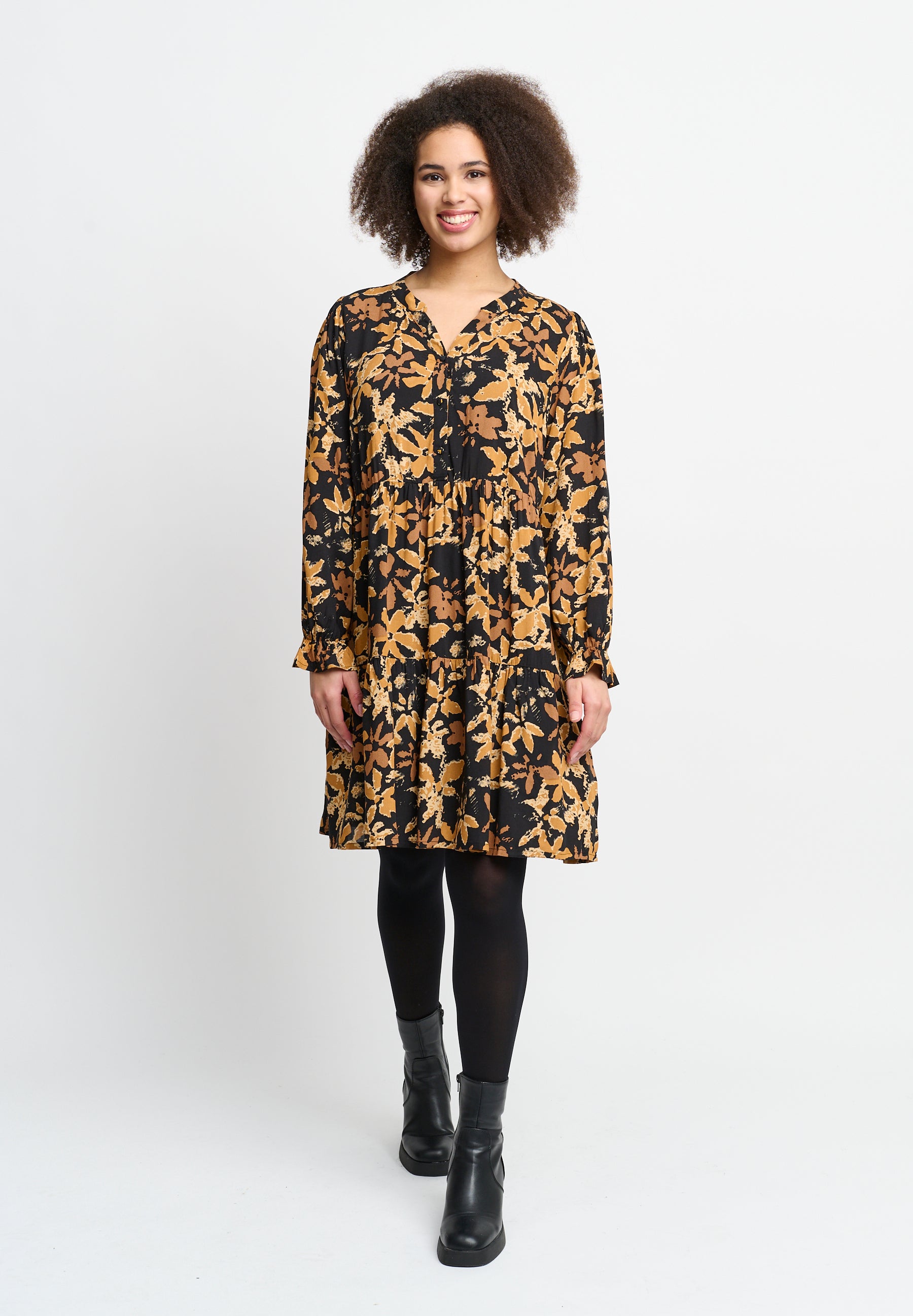 Aprico APGrenada Kjoler 010 Black