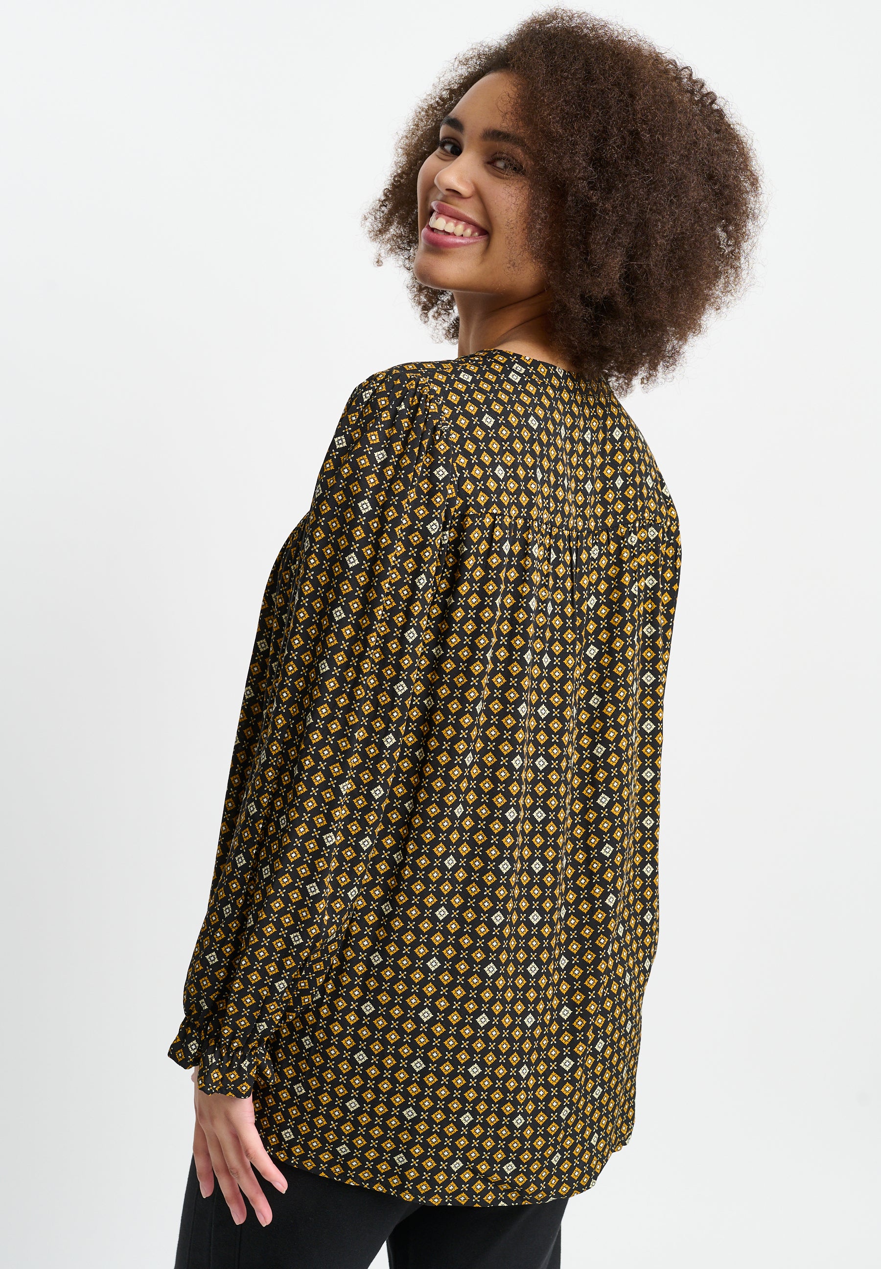 Aprico APJackson Bluser 010 Black