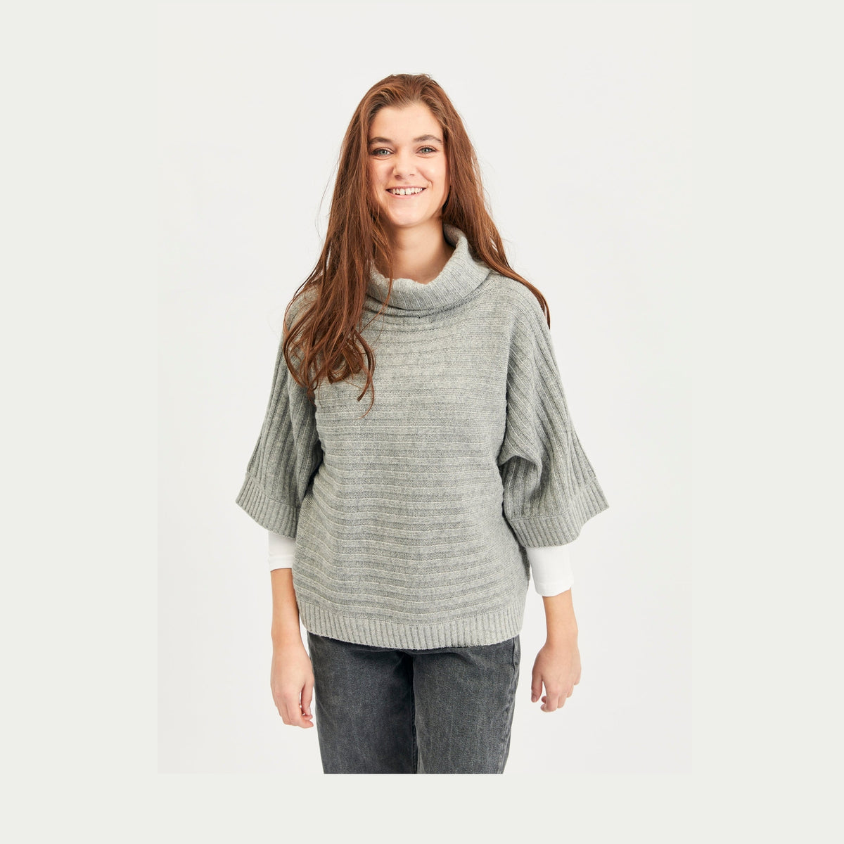 Lind Alba Poncho 35 Grey Melange