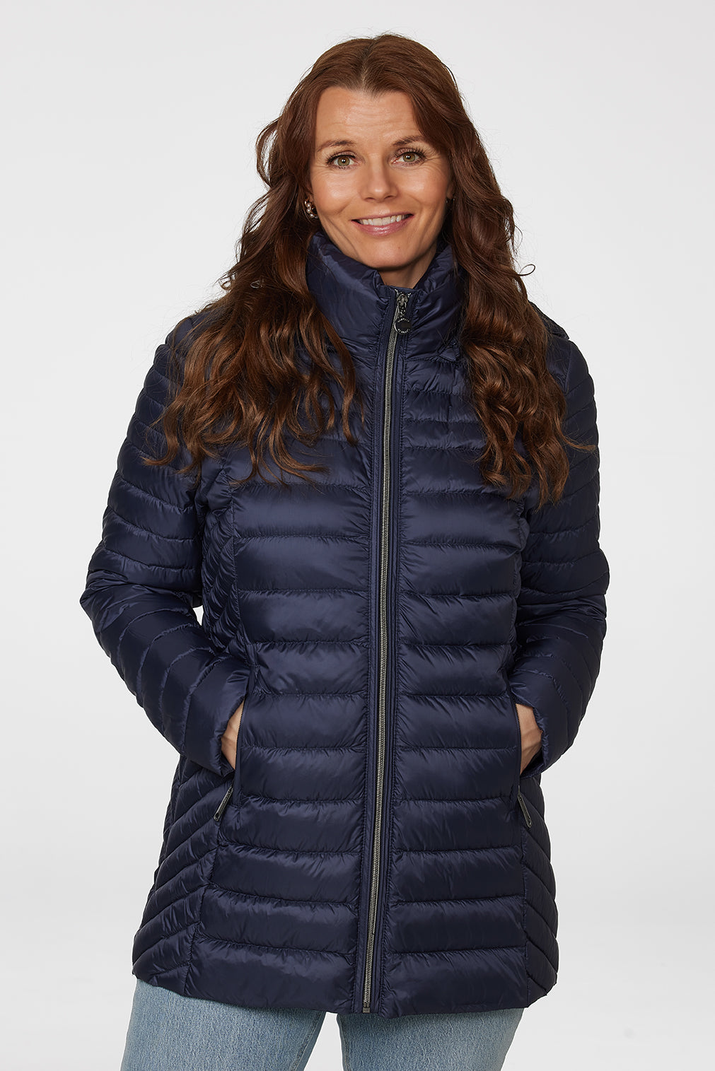 Windfield / Danwear Albina Light Down Lette dunjakker 08 Navy.