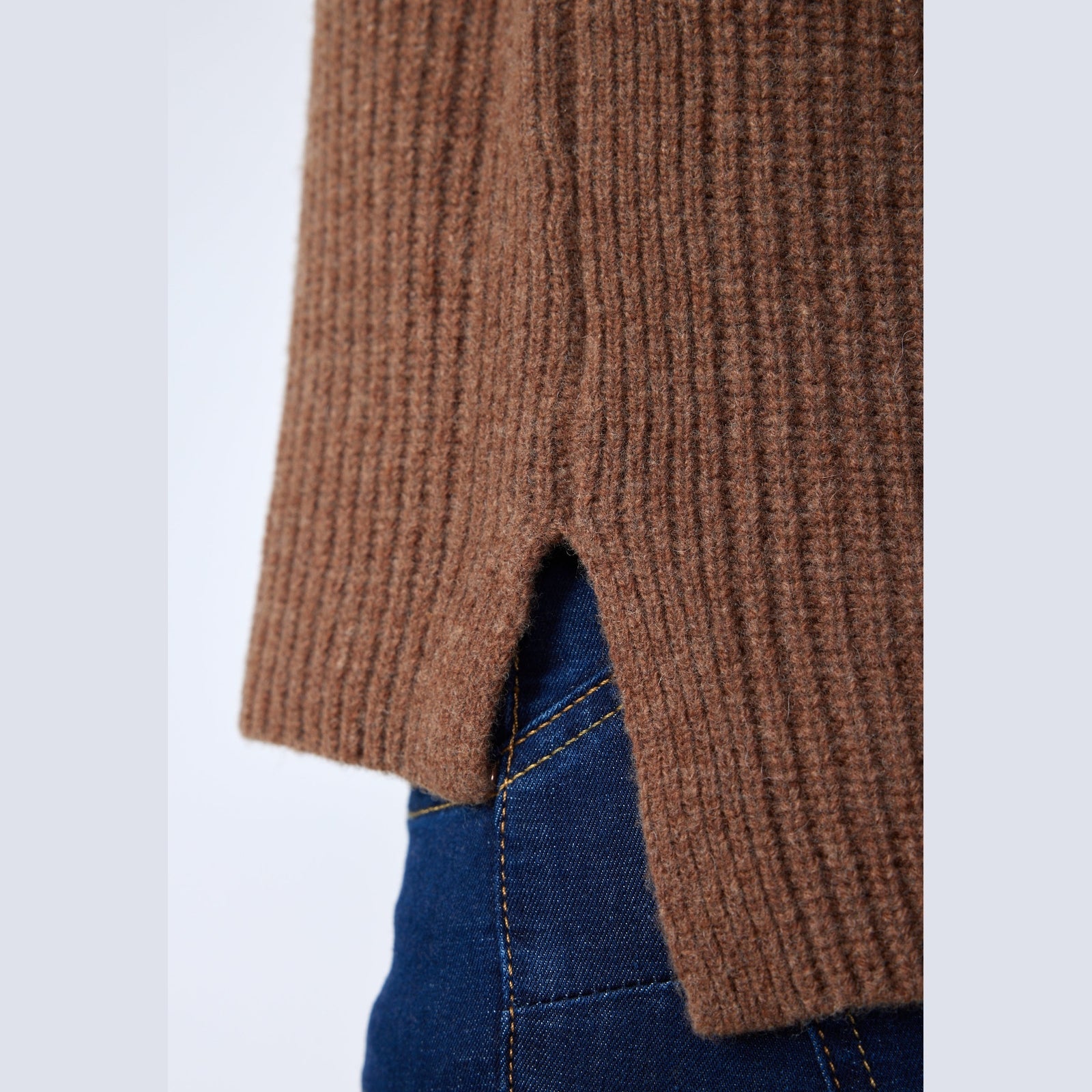 Lind Andrea Veste 516 Brown