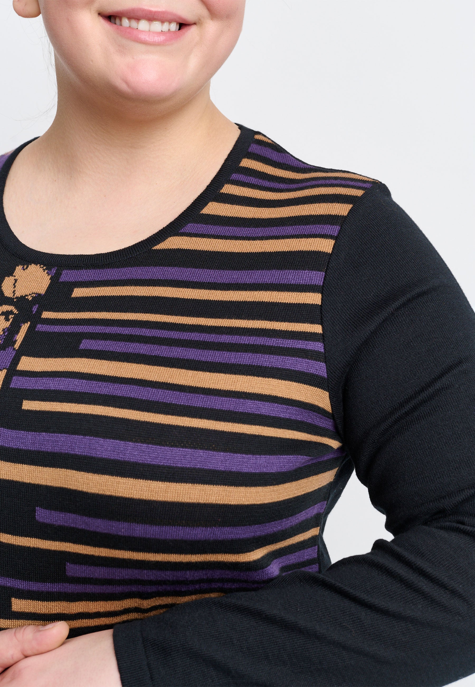 Chalou CHKaija Knit Pullover 028 Purple