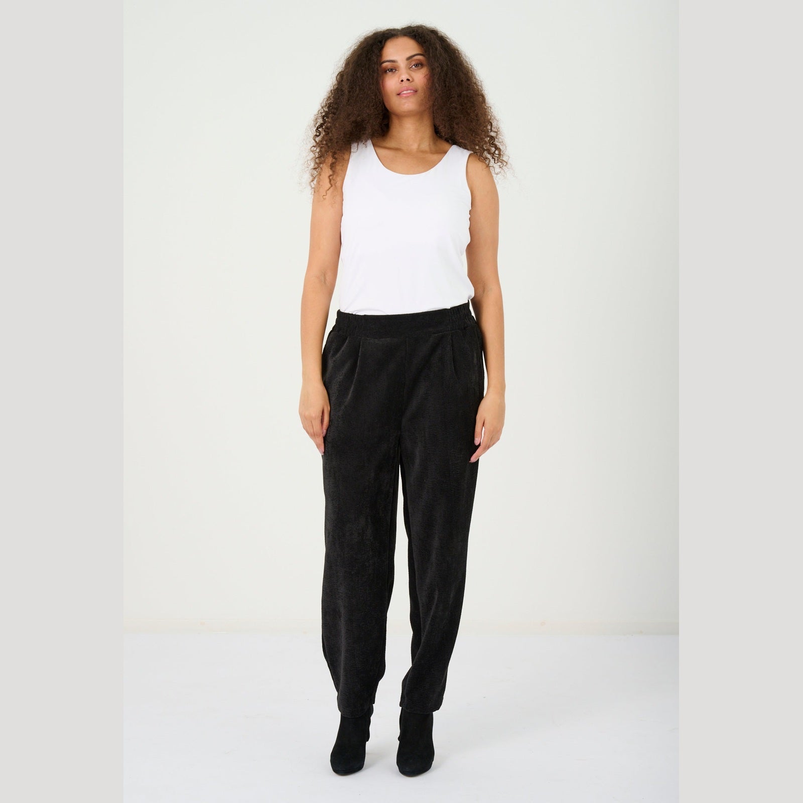 Elton ETChau Bukser 9999 BLACK