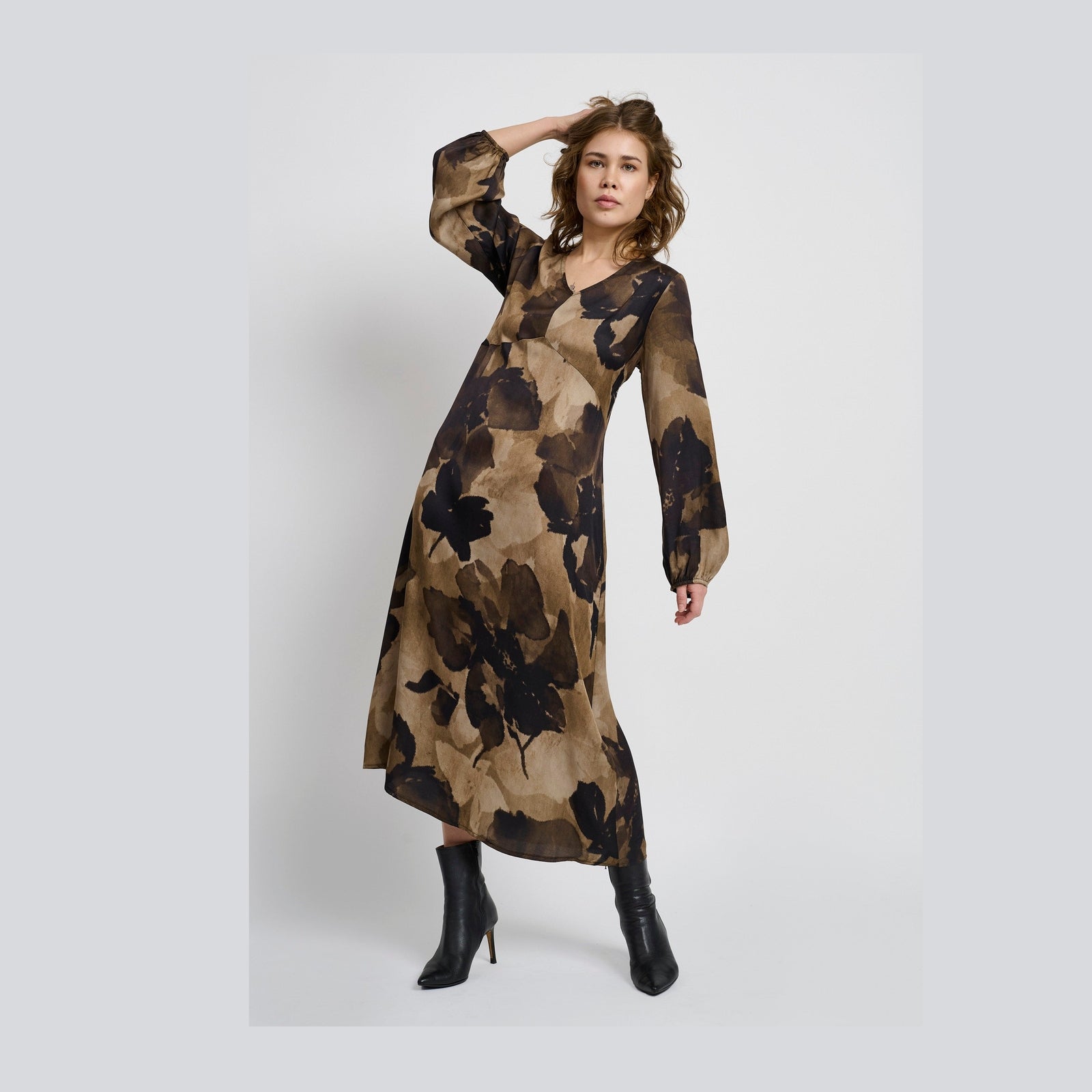 Elton ETKarla Kjoler 1400 sparrow brown
