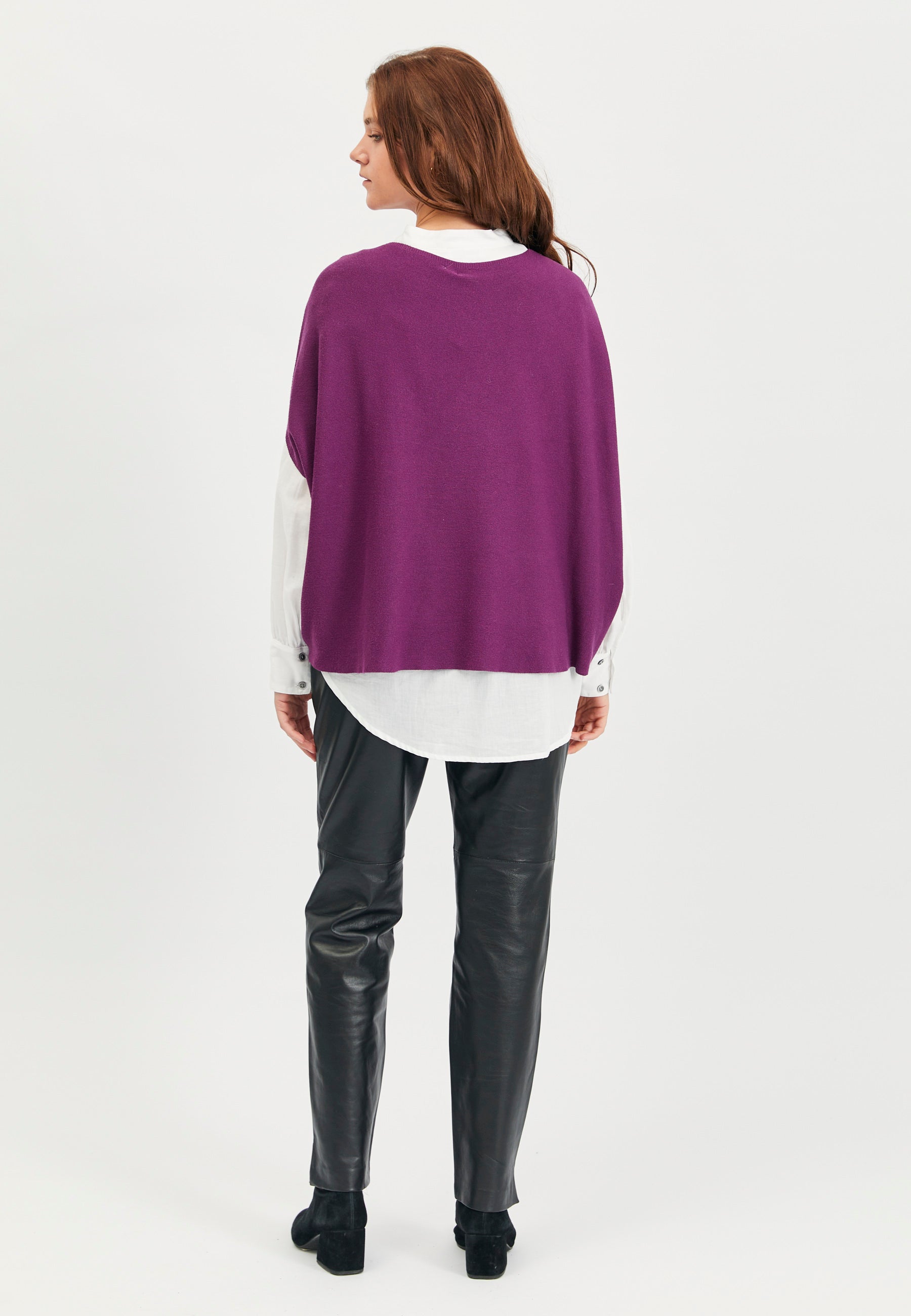 Lind Elfi Poncho 192 Dark purple
