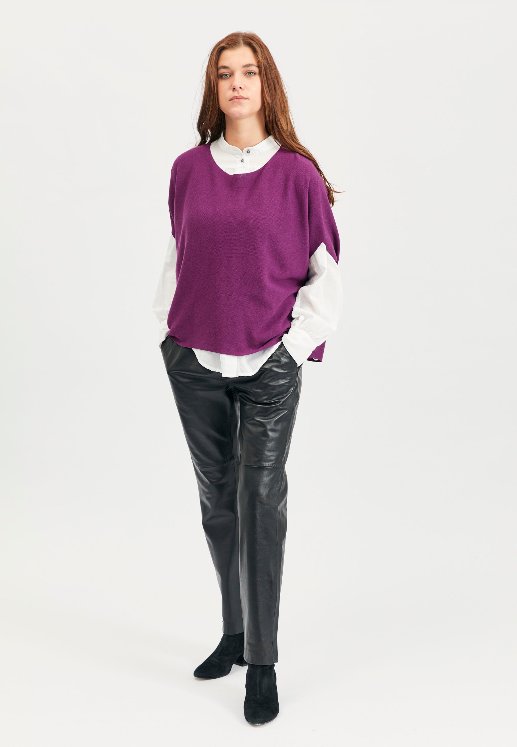 Lind Elfi Poncho 192 Dark purple