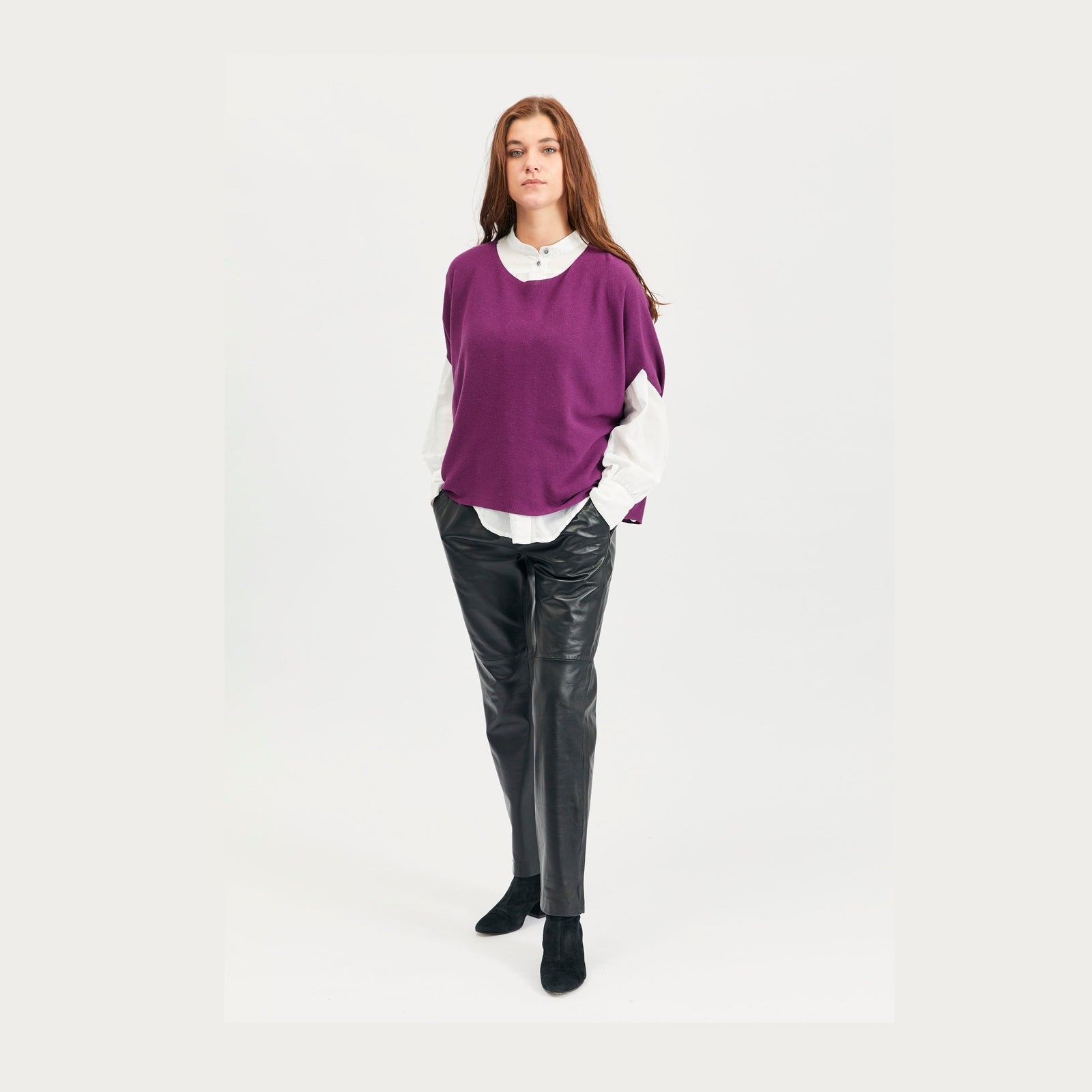 Lind Elfi Poncho 192 Dark purple