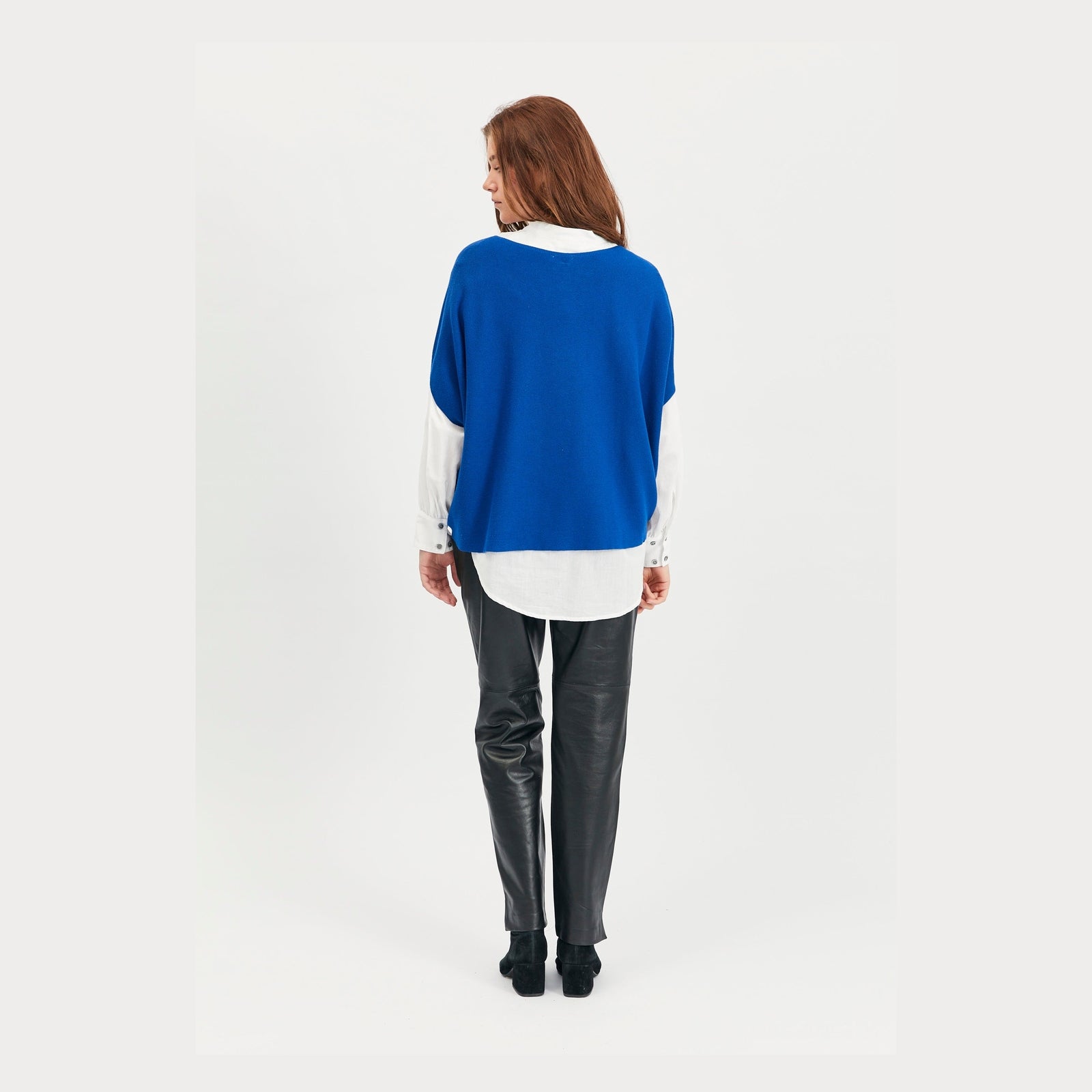 Lind Elfi Poncho 276 Lapis Blue
