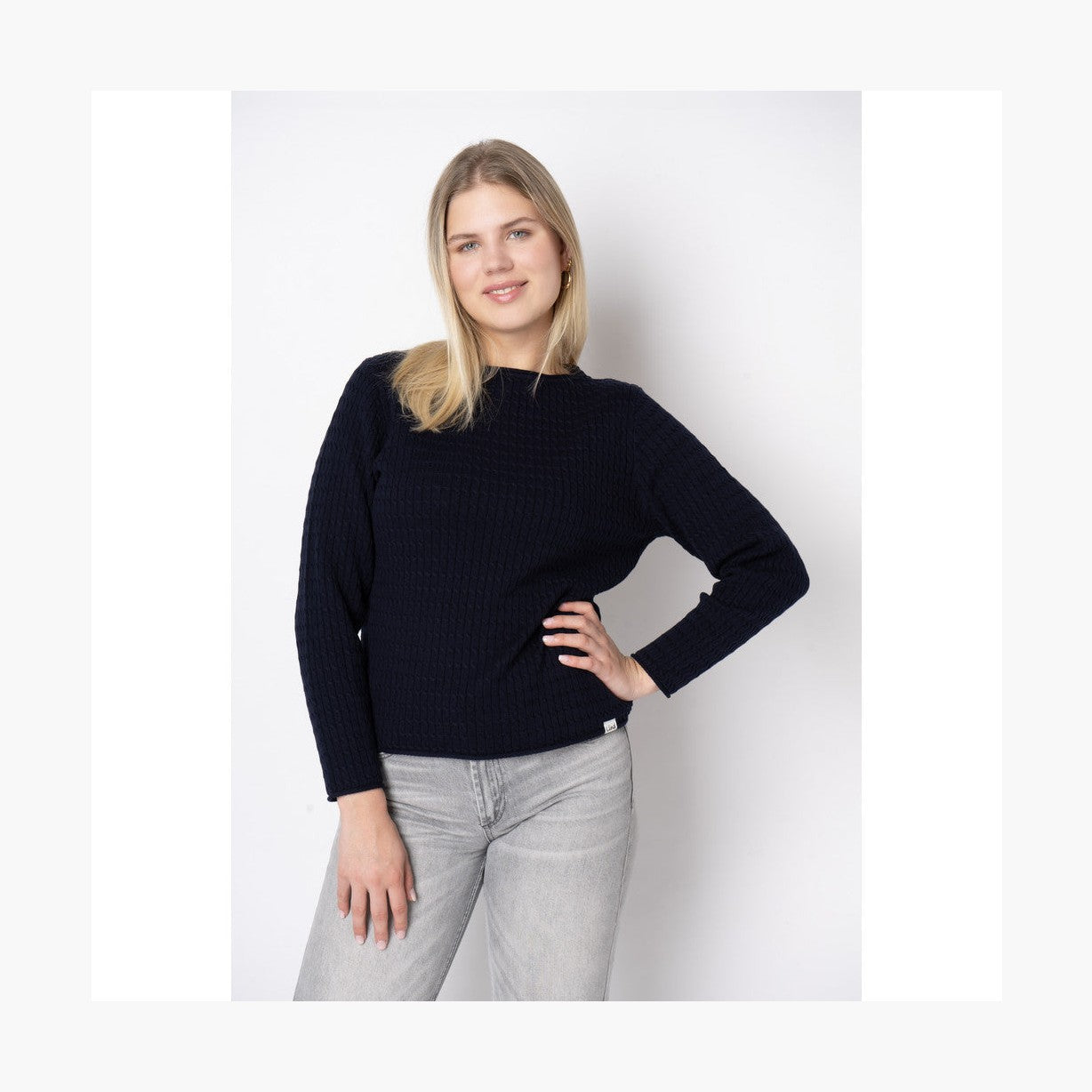 LiAchaia Strik Pullover