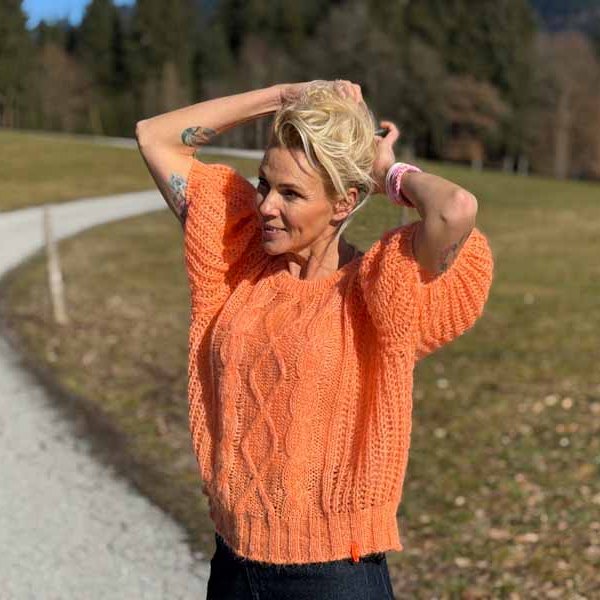Lind LBTulipan Knit Pullover 8001 Soft Peach