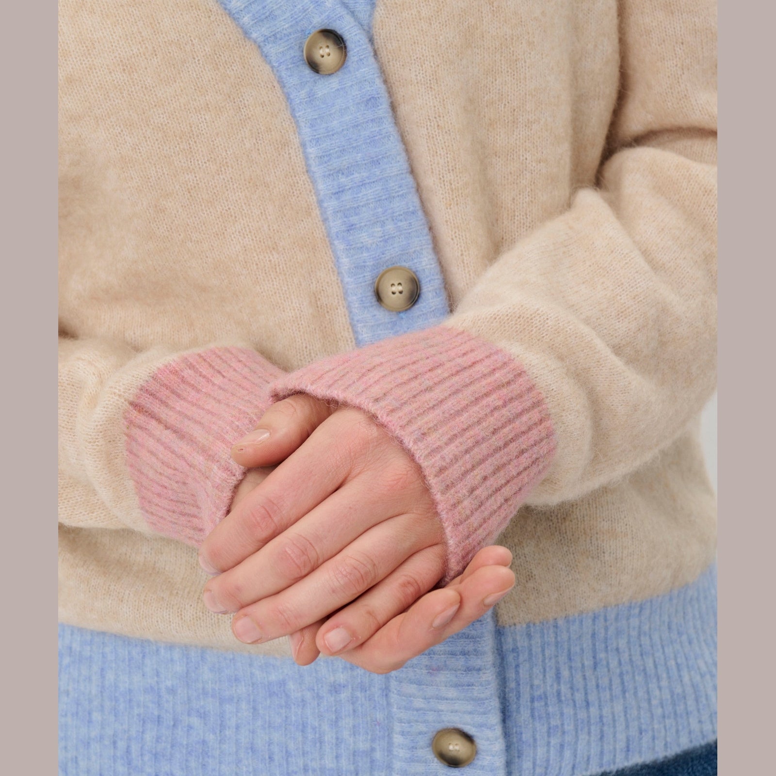Lind LiCara Knit Cardigan 1261 Sand Melange