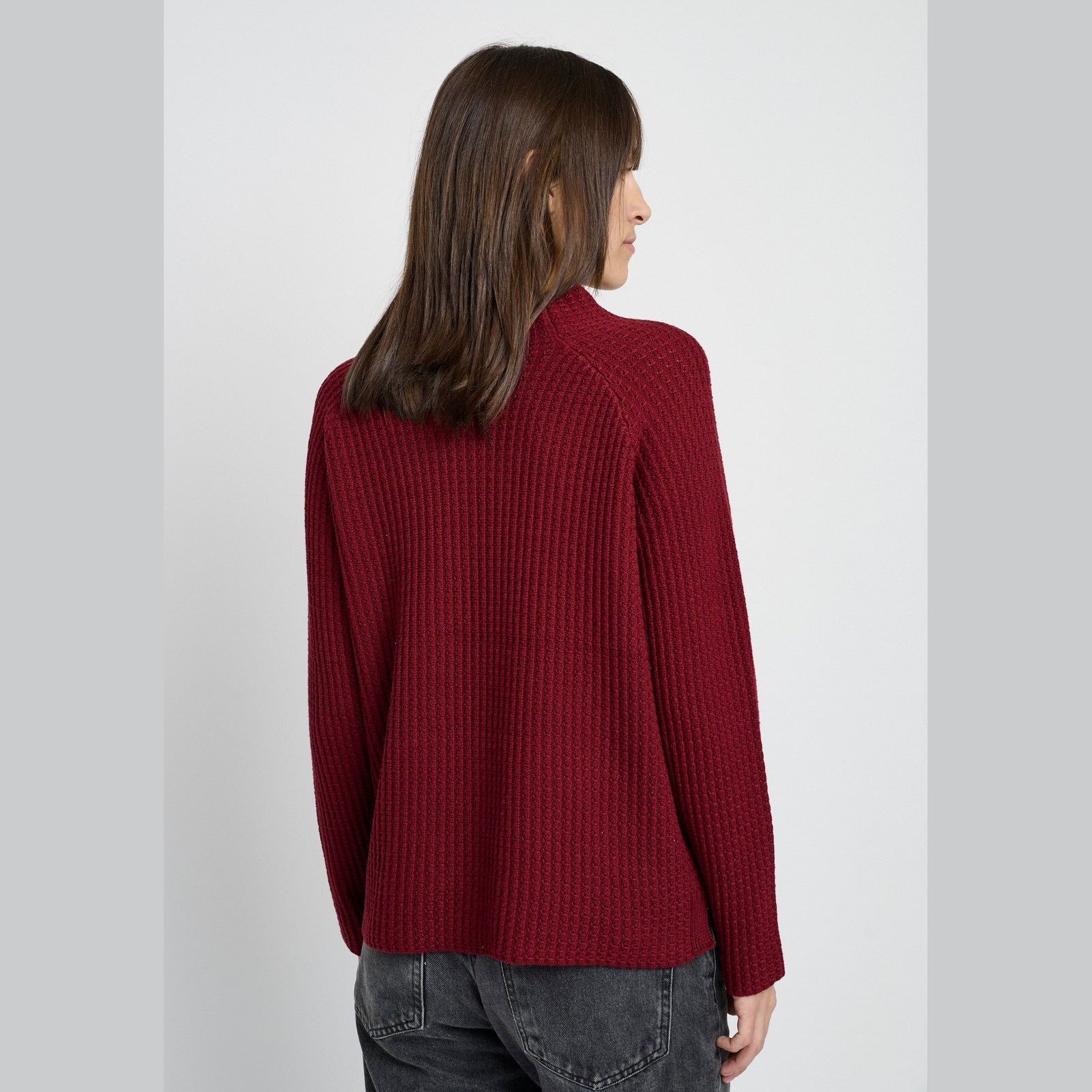 Lind LiChrista Knit Pullover 2655 ruby red