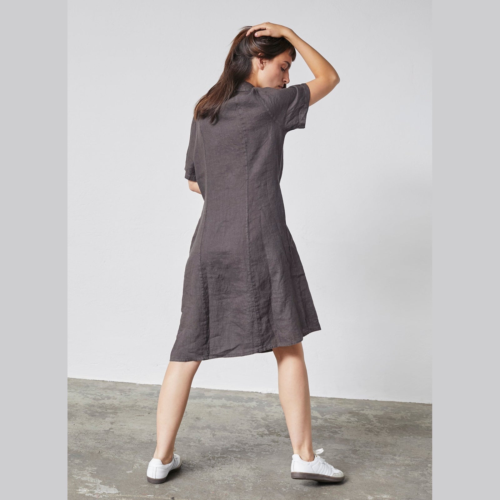 Lind LiHarriet Kjoler 1500 BROWN