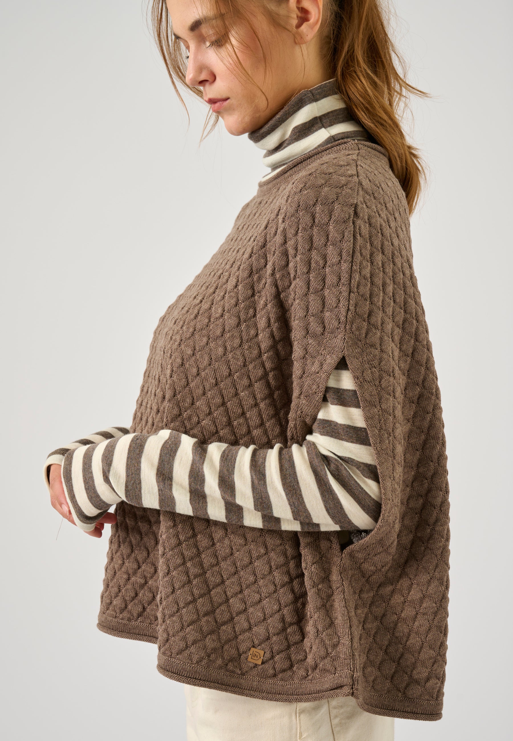 Lind LiMargit Poncho 1655 brown melange