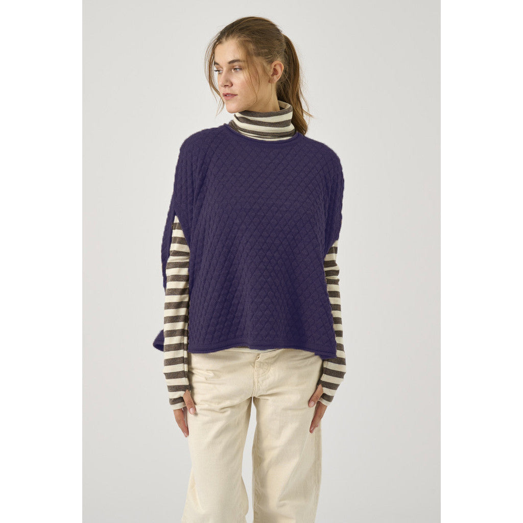 Lind LiMargit Poncho 5999 NAVY BLUE