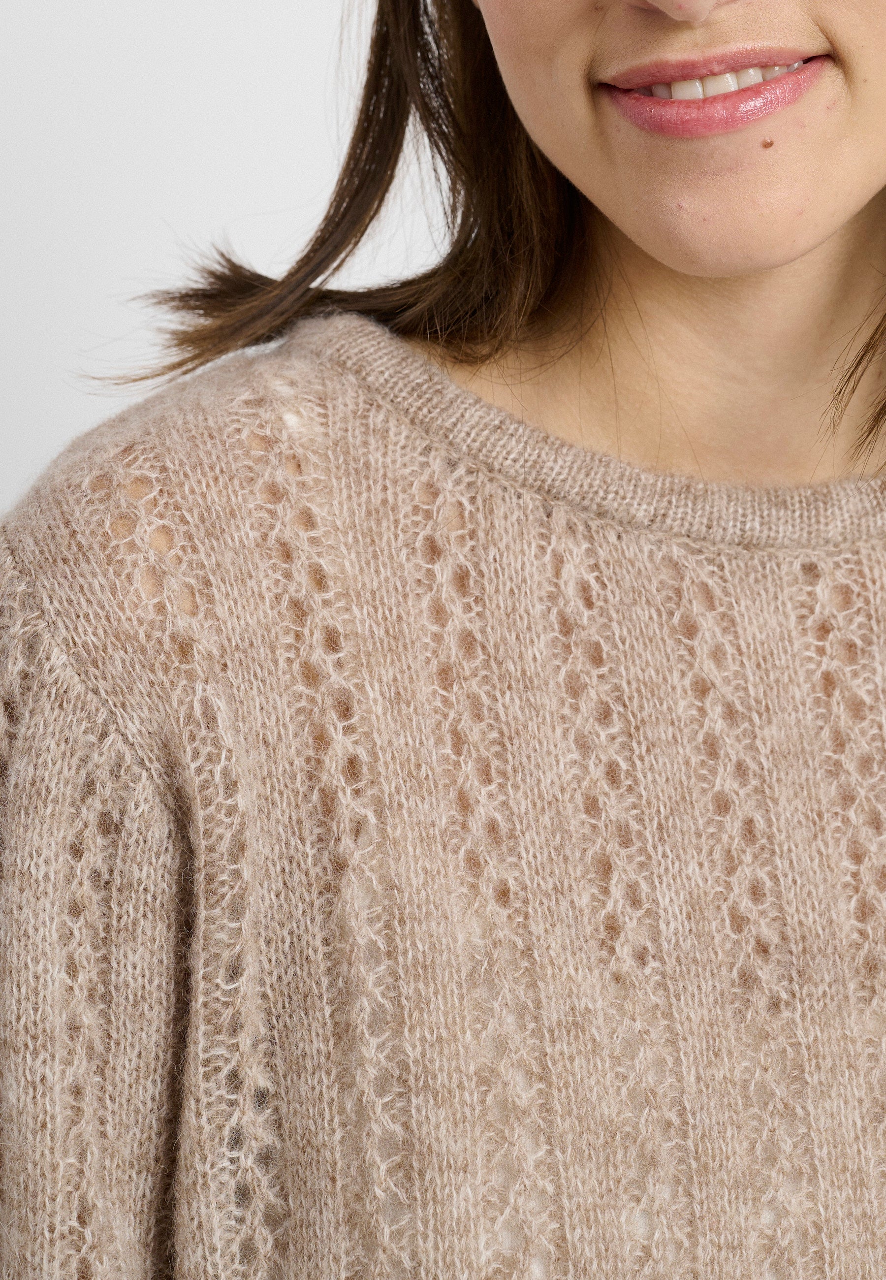 Lind LiSophia Knit Pullover 1321 light brown melange