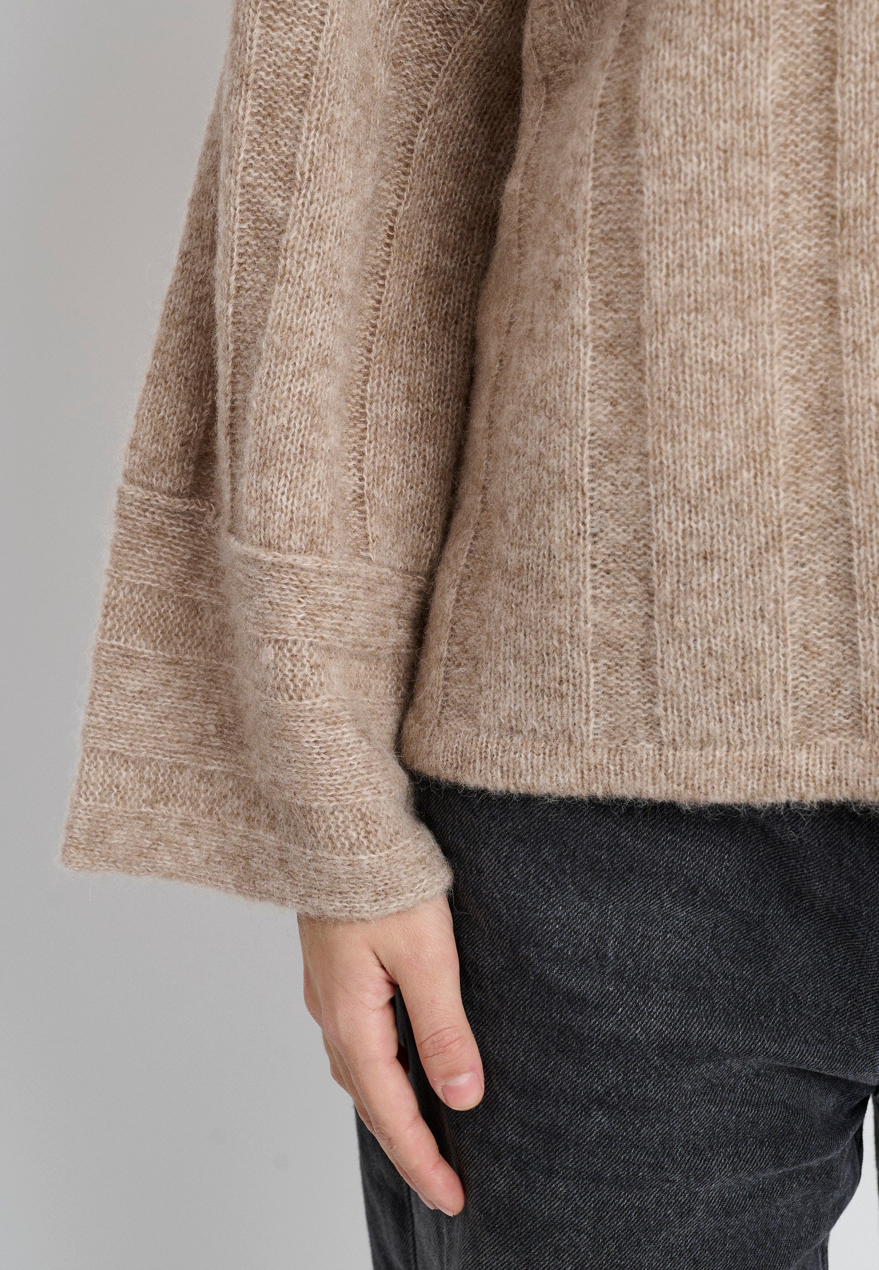 Lind LiZoya Knit Pullover 1321 light brown melange