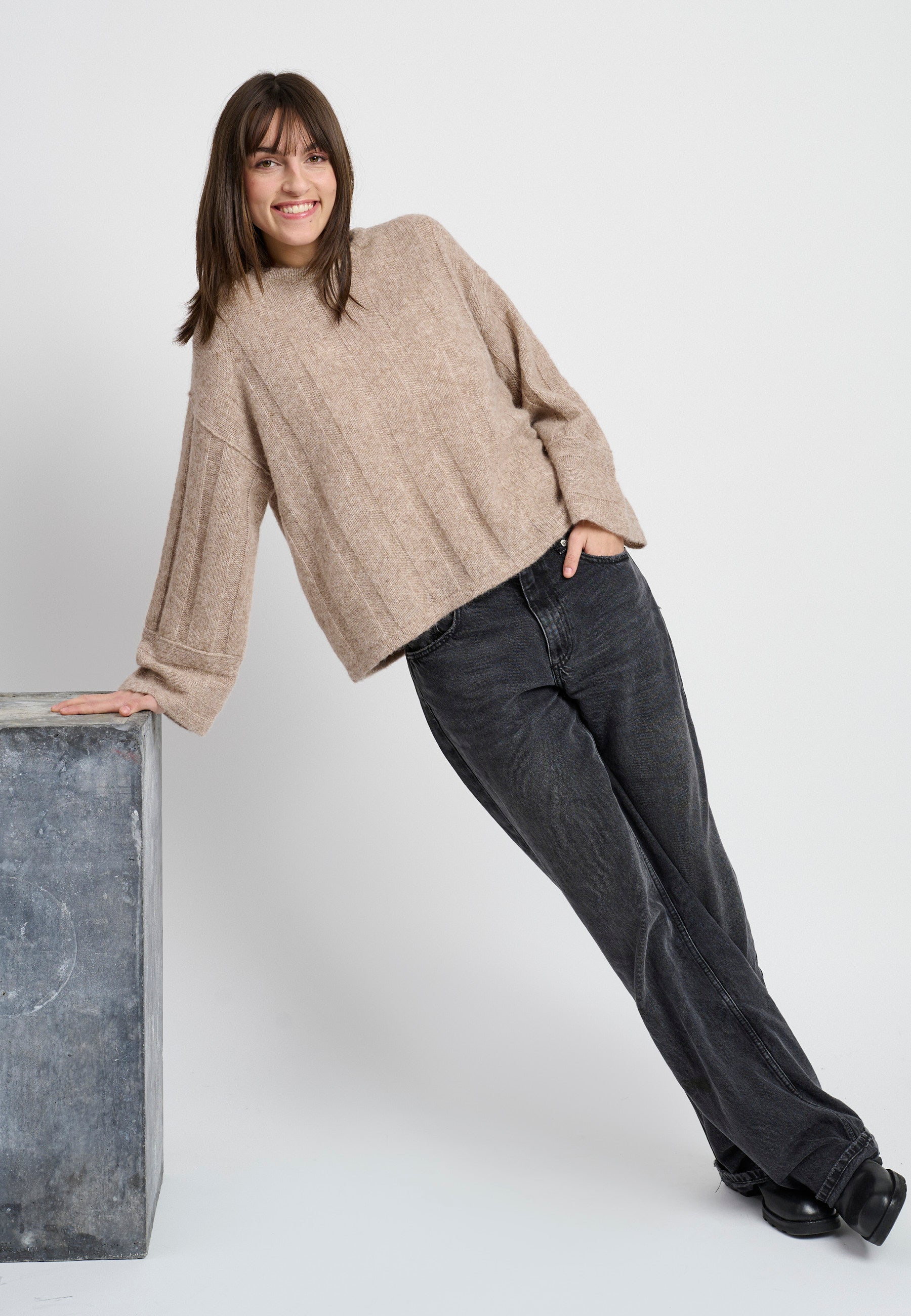 Lind LiZoya Knit Pullover 1321 light brown melange