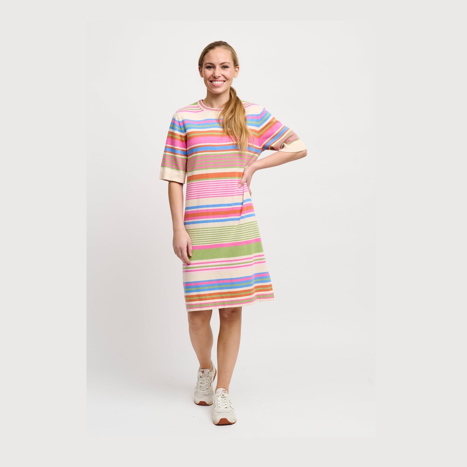 Lind Mille Knit Dress 1063 Apple green