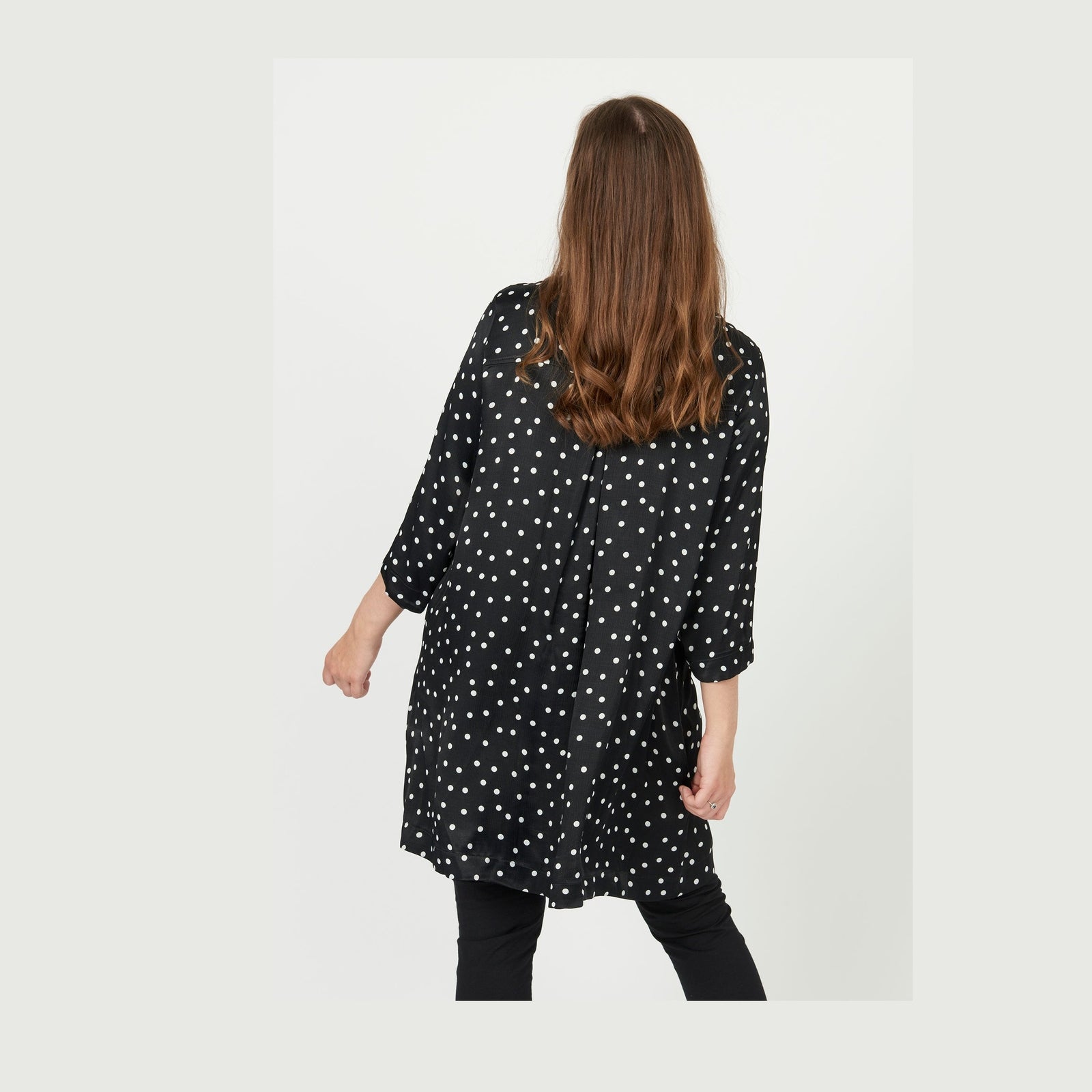 Pont Neuf PNBana Tunikaer 999 Black