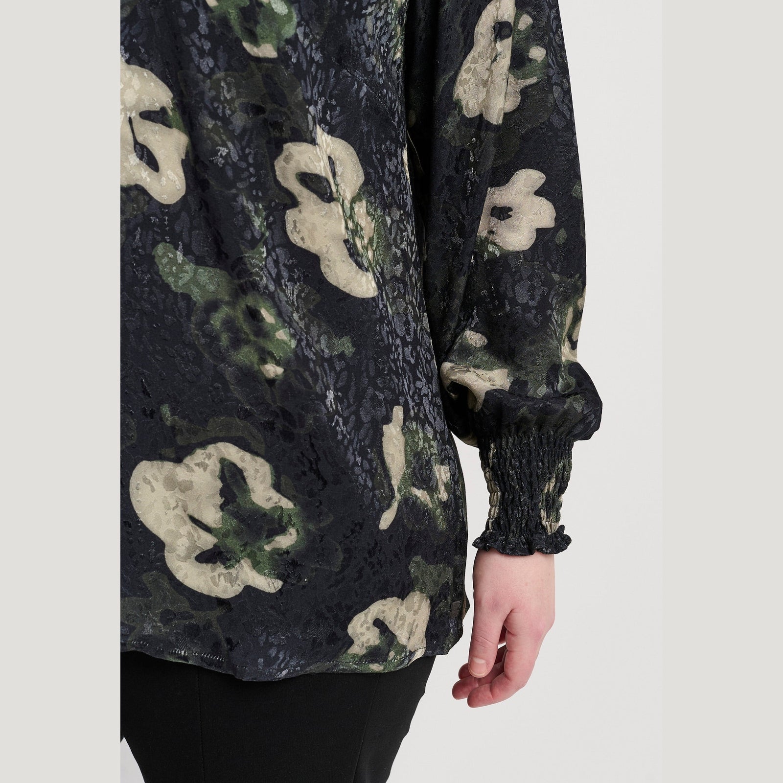 Pont Neuf PNDarma Bluser 9999 BLACK