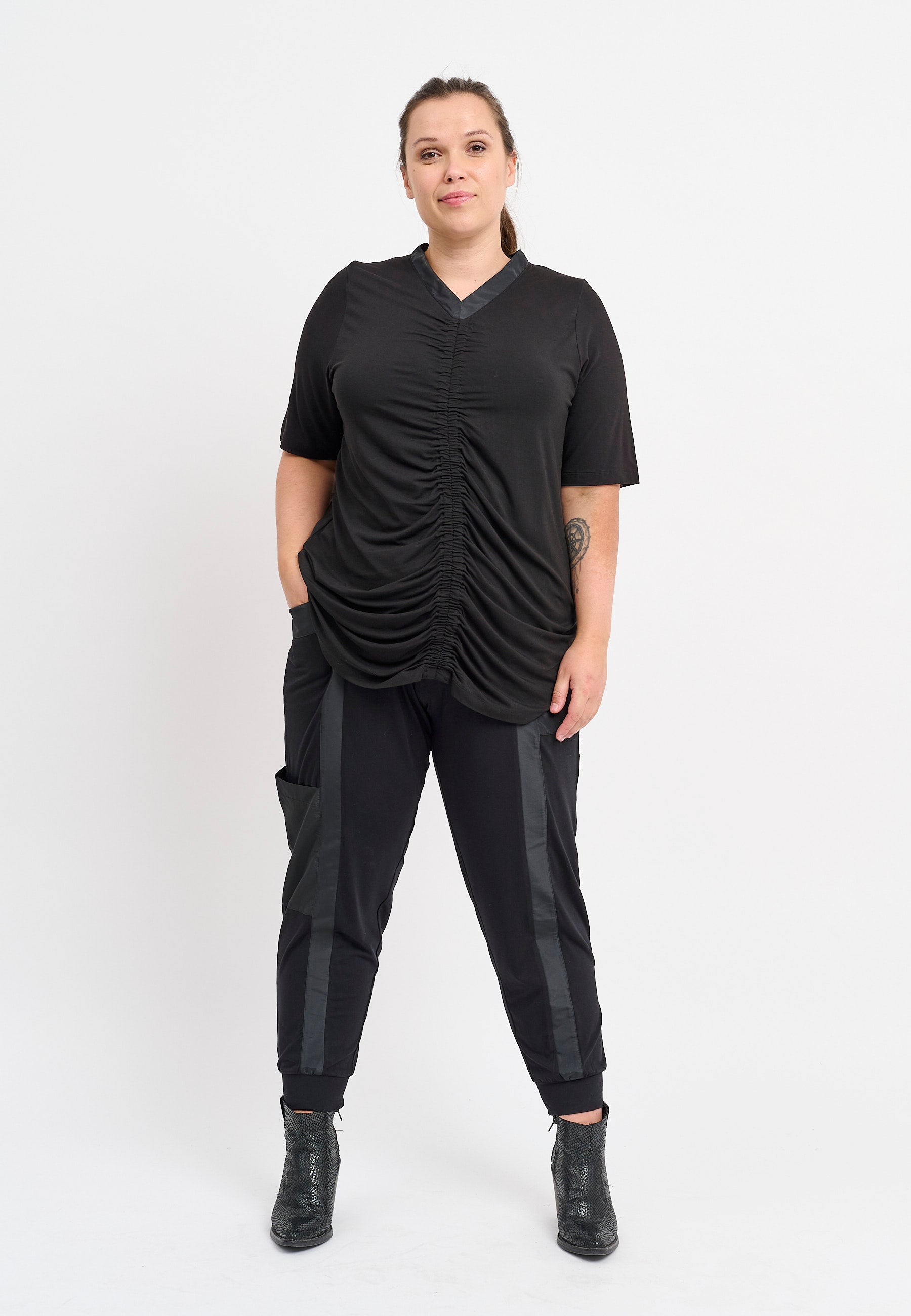 Pont Neuf PNEnora T-Shirt 9999 BLACK