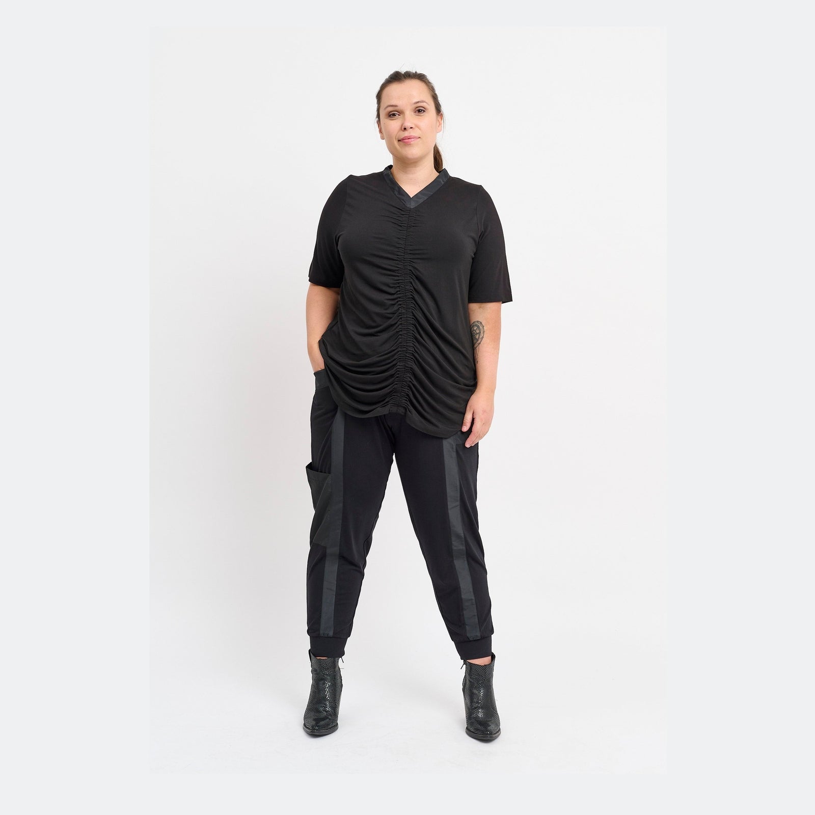 Pont Neuf PNEnora T-Shirt 9999 BLACK
