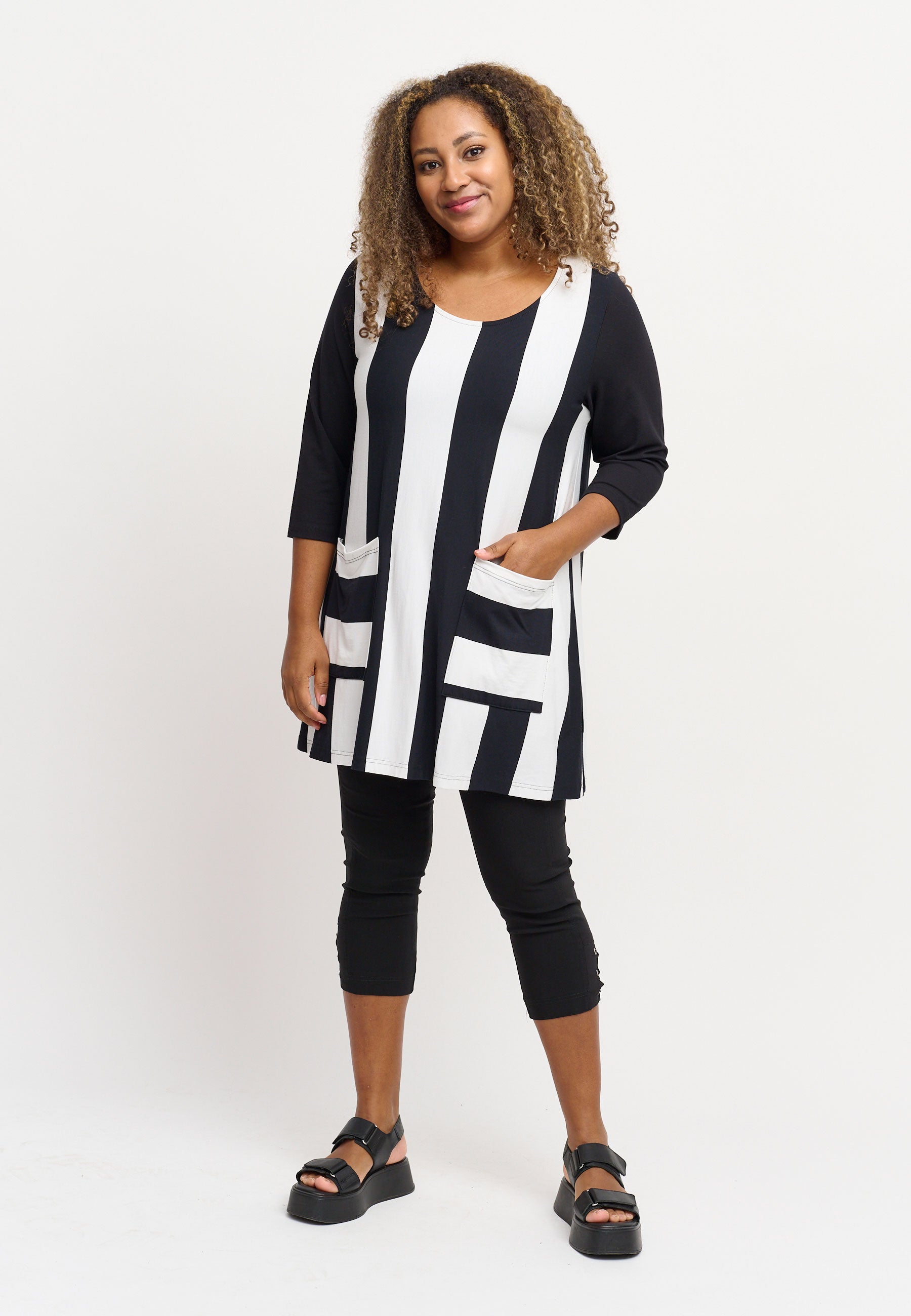 Pont Neuf PNFenja Tunikaer 999 Black