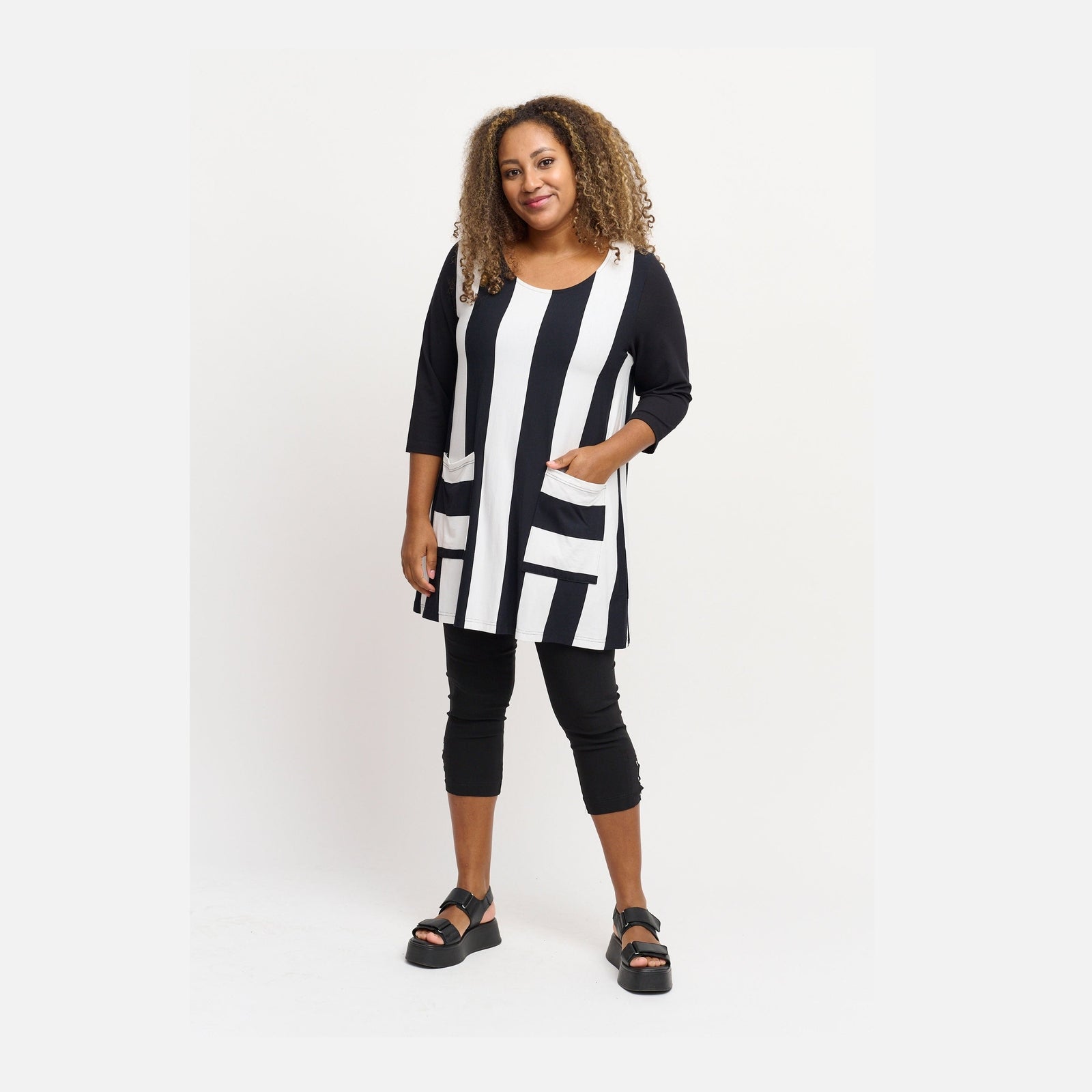 Pont Neuf PNFenja Tunikaer 999 Black