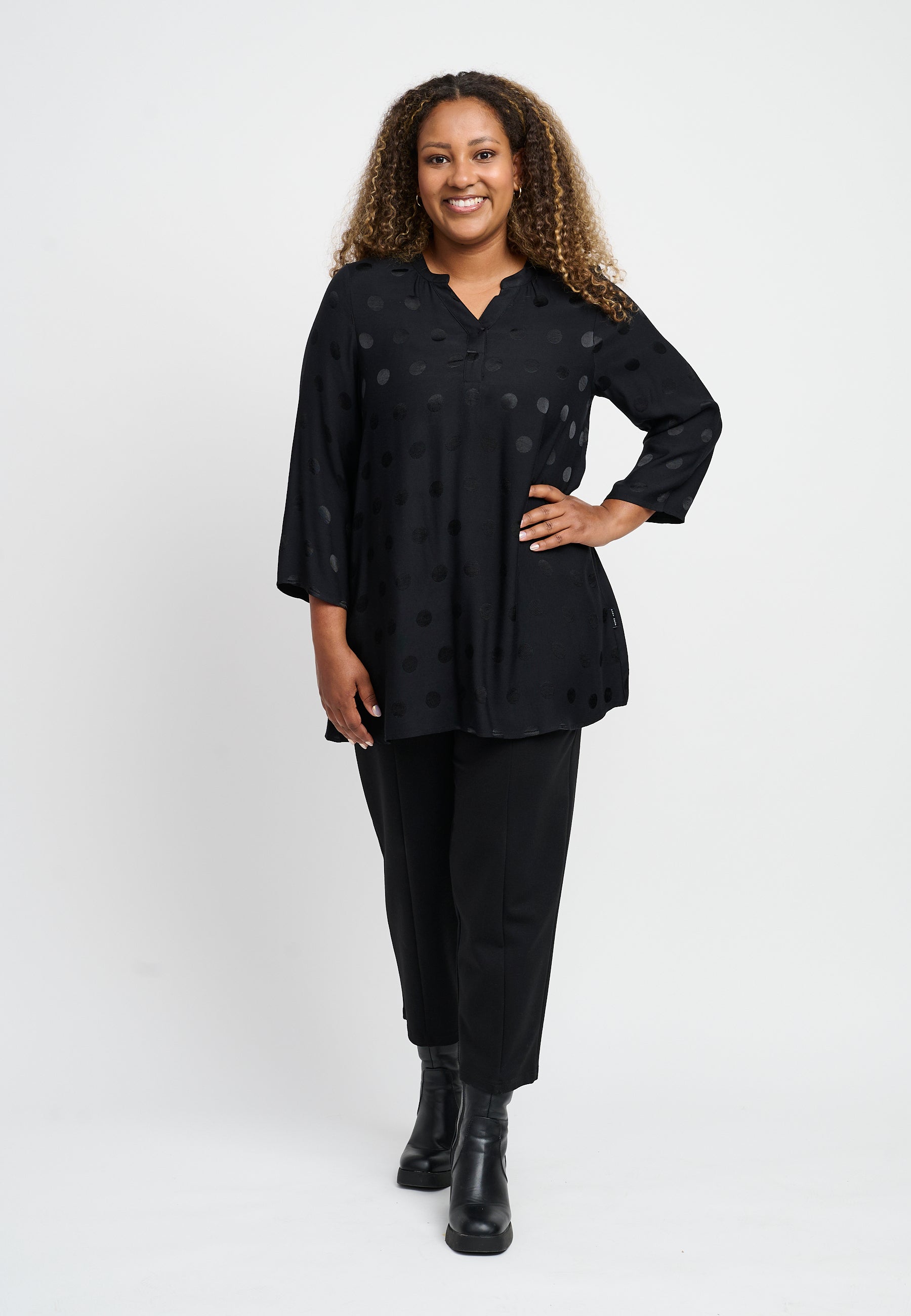 Pont Neuf PNFrancy Tea Tunikaer 9999 BLACK