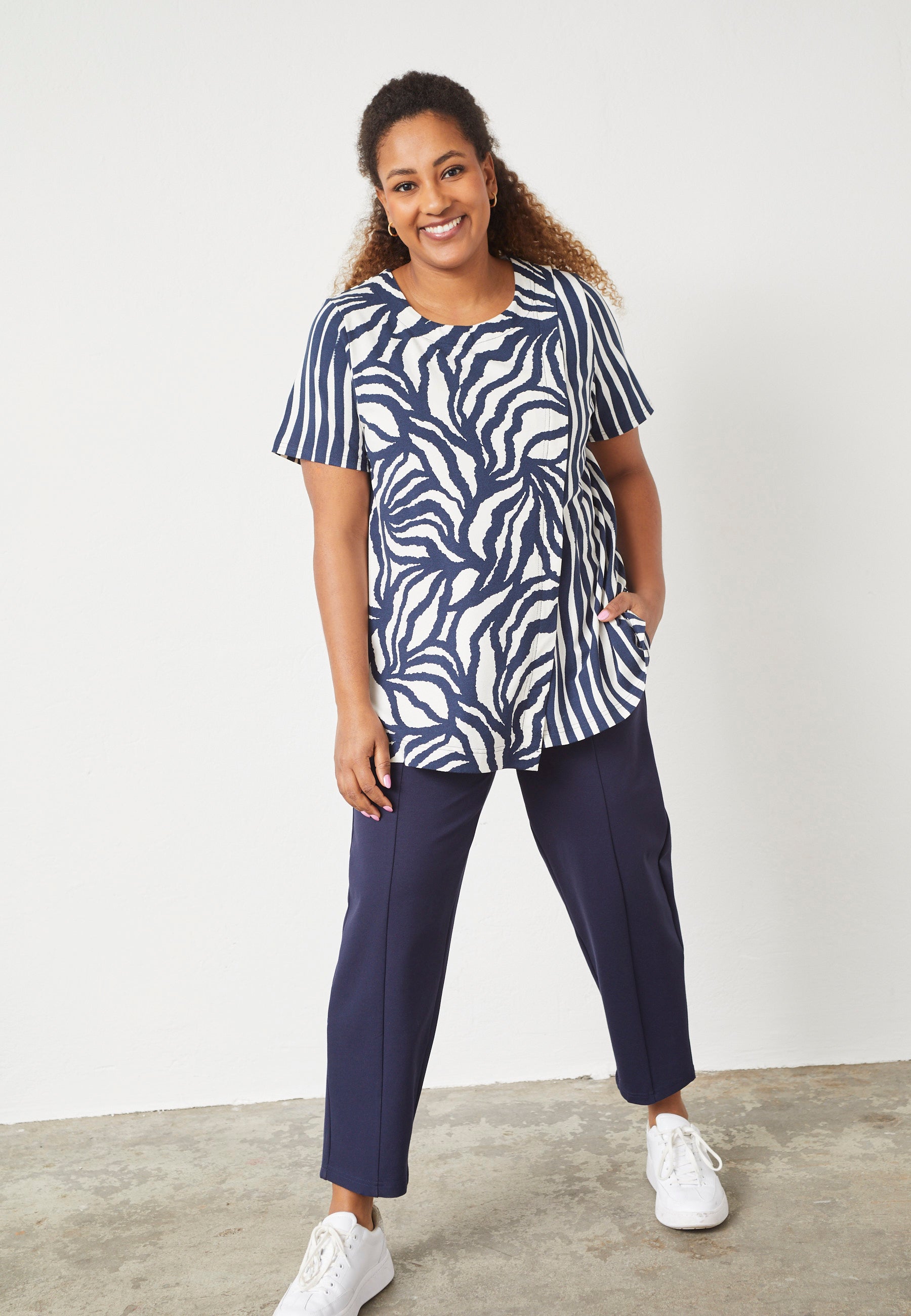 Pont Neuf PNInessa Sia T-Shirt 5999 NAVY BLUE