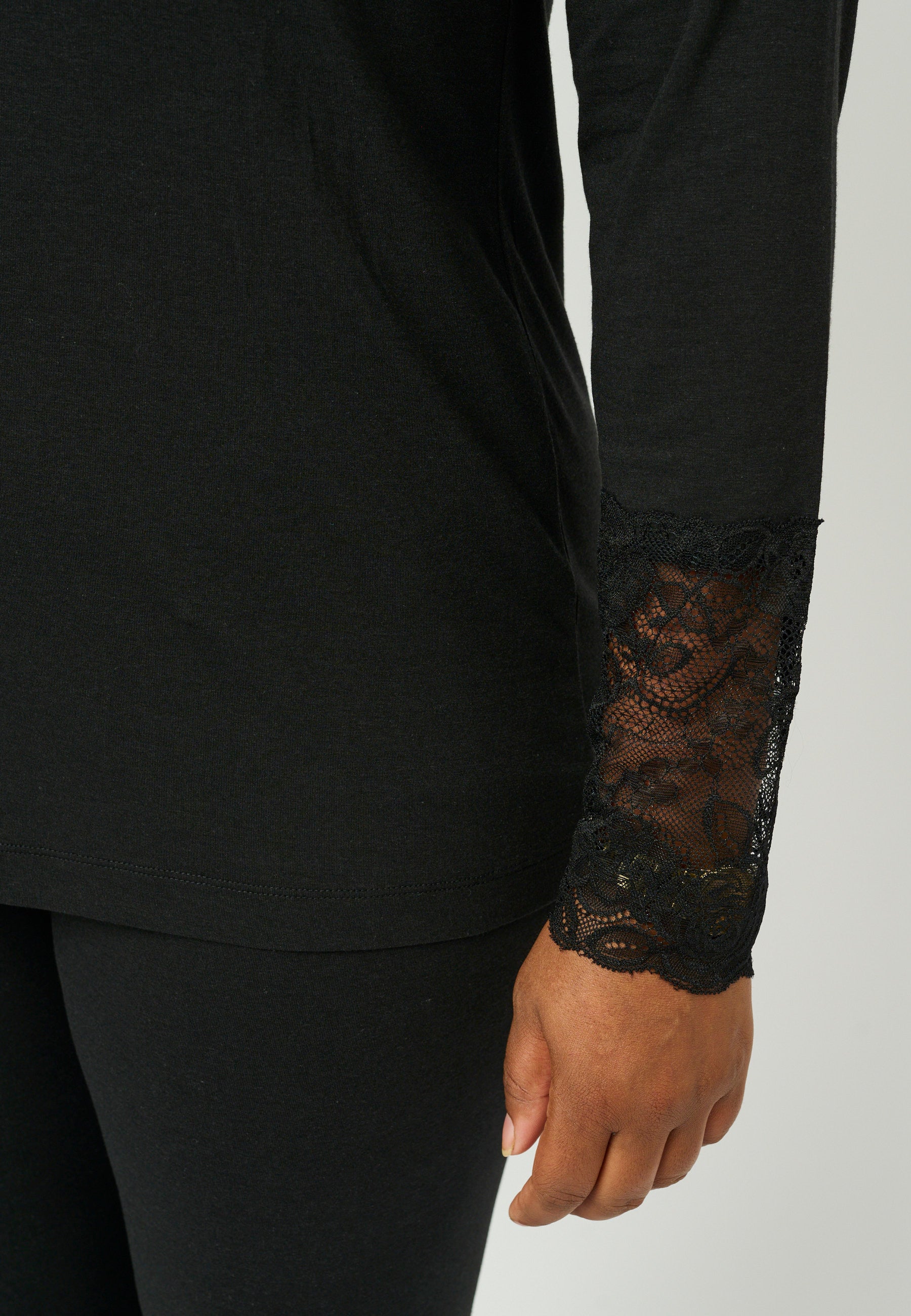 Pont Neuf PNIrene T-Shirt 9999 BLACK