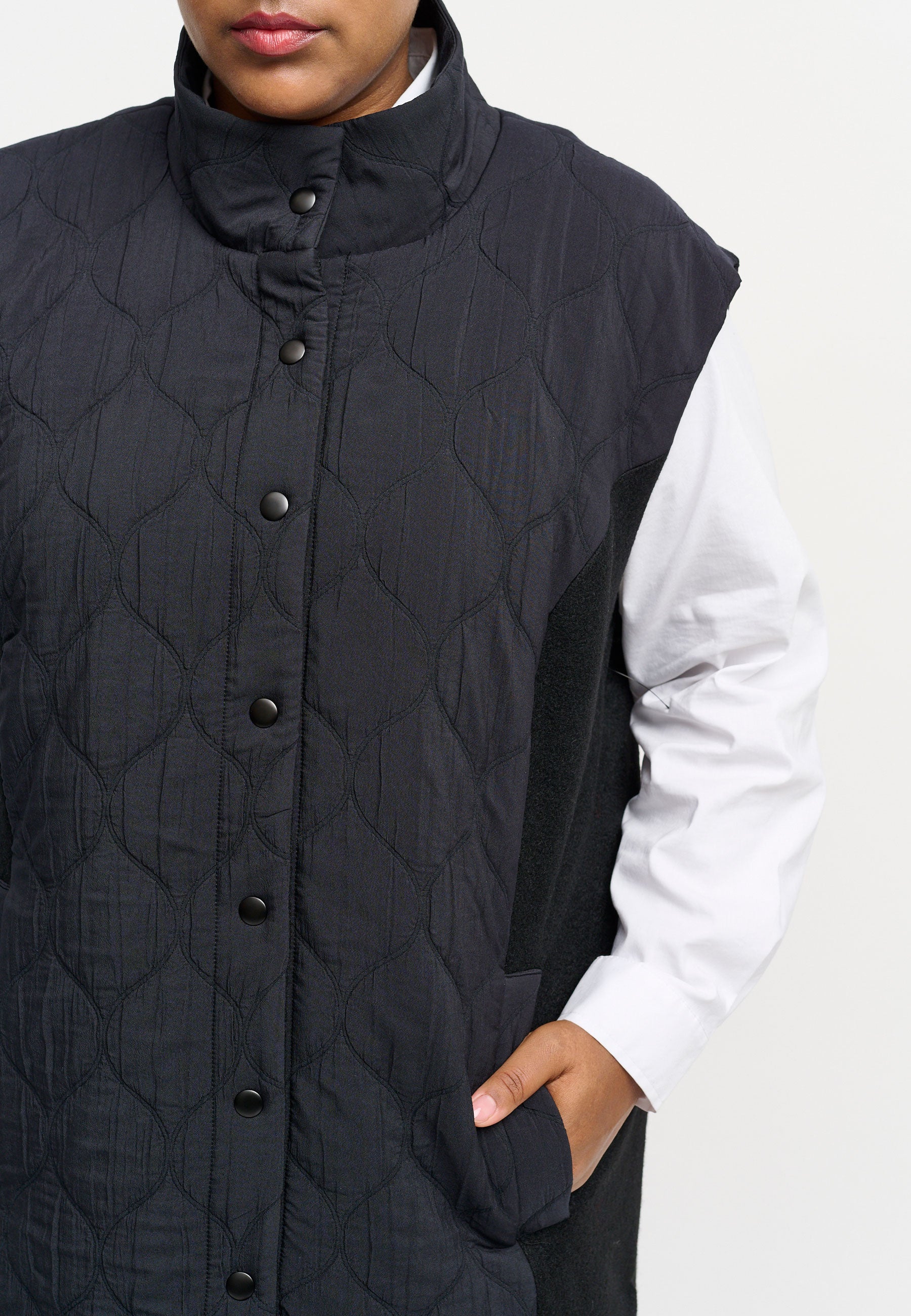 Pont Neuf PNLuca Veste 999 Black