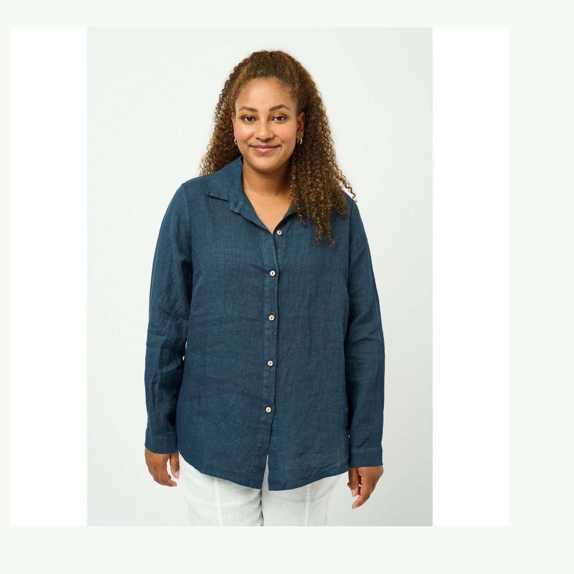 PNCate blå hør skjorte