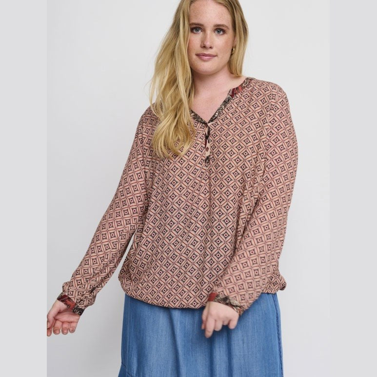 Leone Bluse - PLUS SIZE
