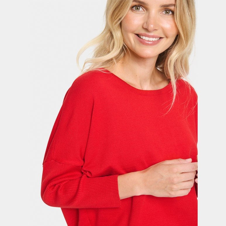 MilaSZ R-Neck Pullover